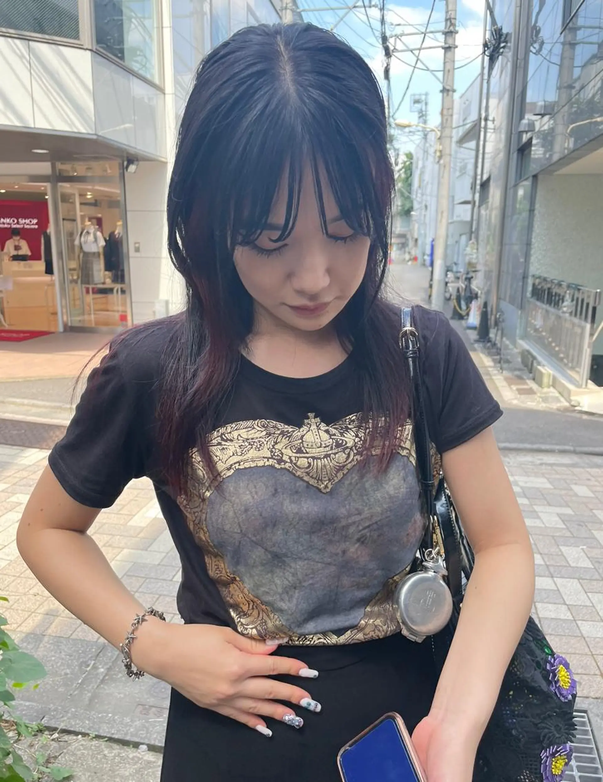 セミロング カラー セミロングパーマ バレイヤージュ ブリーチ ケアブリーチ デザインカラー ヘアカラー トリートメント スパイラルパーマ 🌐hina⭐️のヘアスタイル