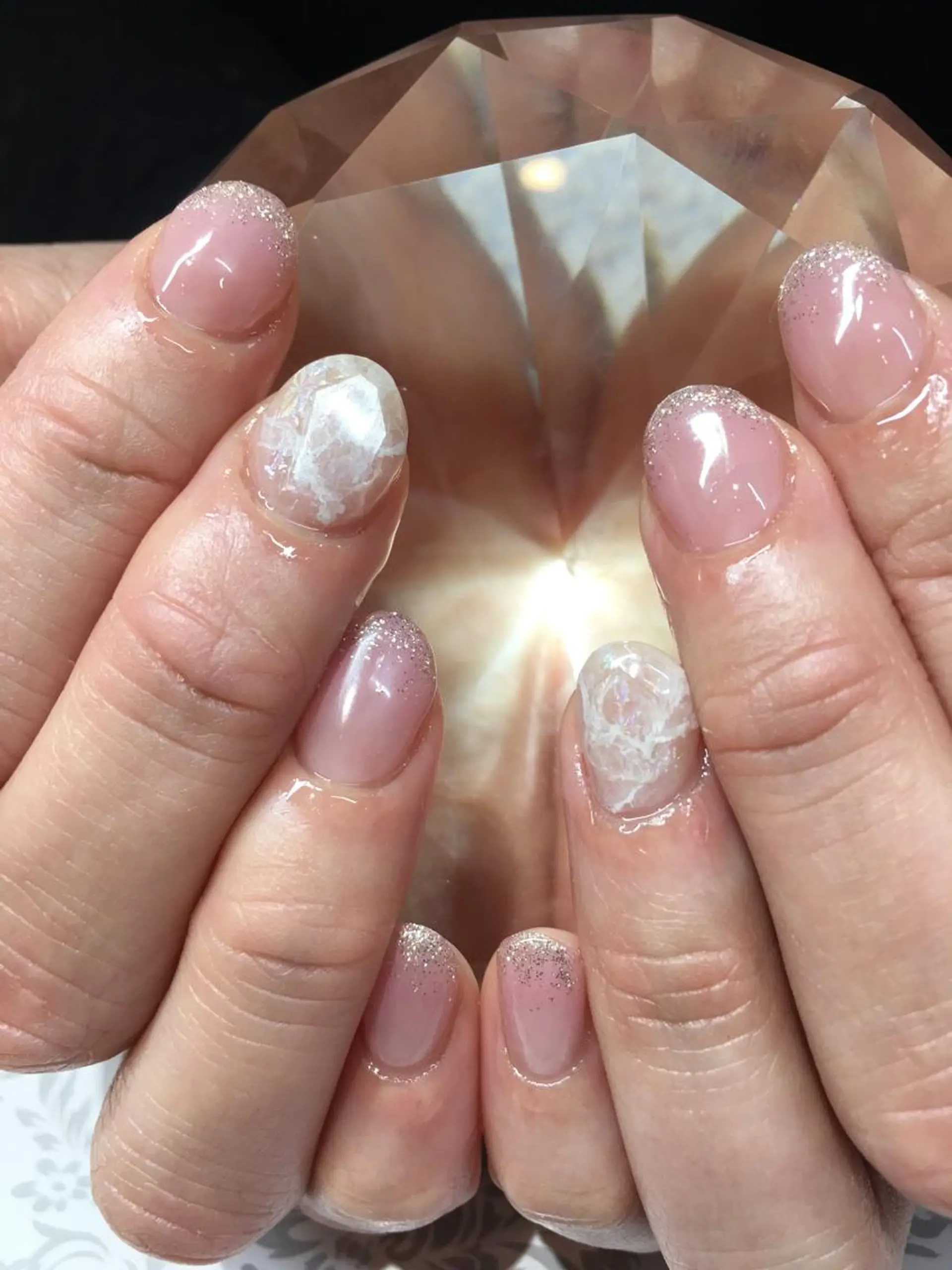 ネイル 大理石ネイル(マーブル) シンプルネイル ブライダルネイル ハンドネイル glow_ nailのネイルデザイン
