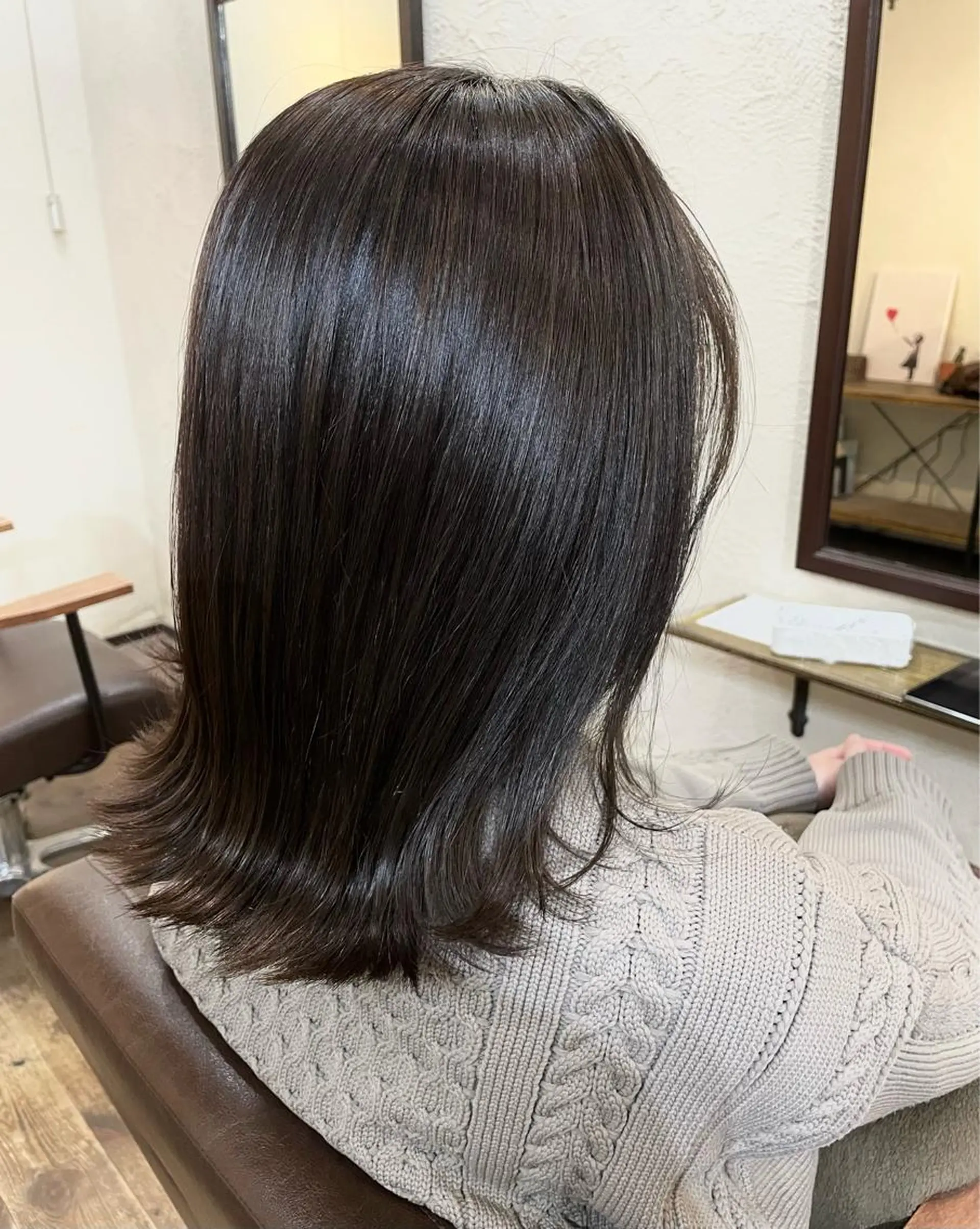 セミロング カラー グレージュ hair room nico所属・箱守 さやかのヘアスタイル