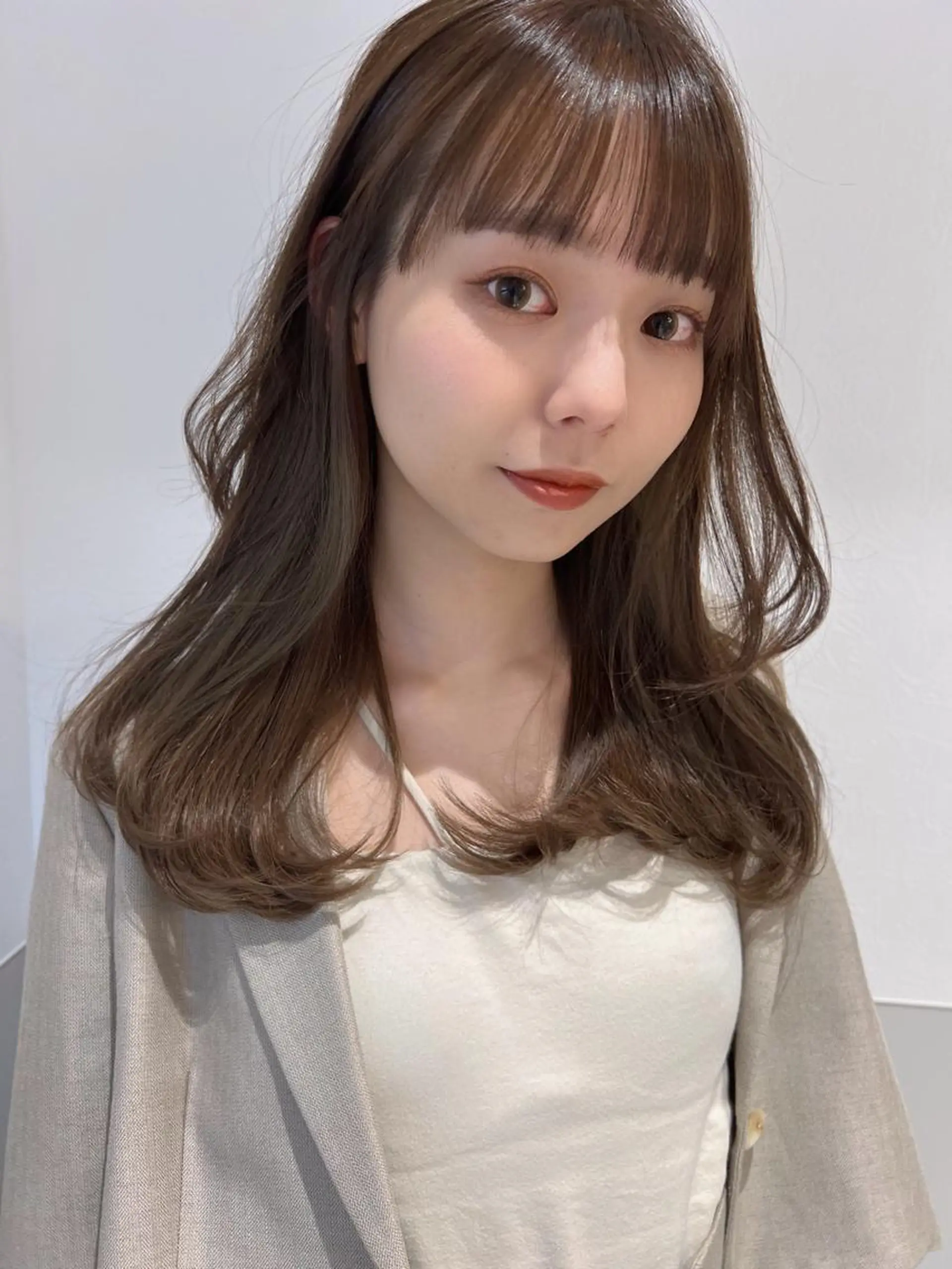 ロング カラー ヘアアレンジ 顔まわりレイヤー レイヤーカット カット ヘアカラー トリートメント 韓国モテhair🍑 momoのヘアスタイル