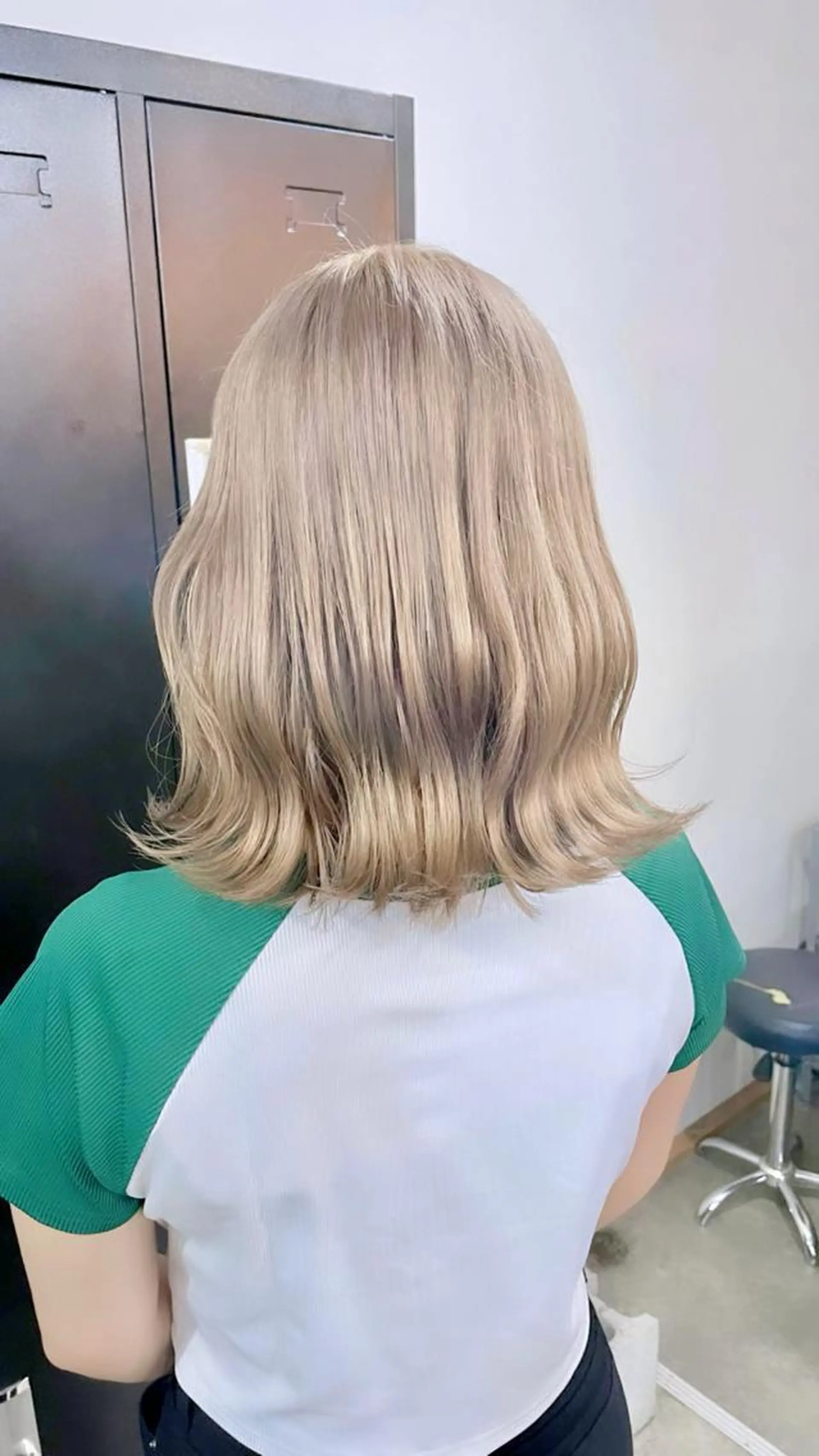 ミディアム カラー パーマ ヘアアレンジ メンズ キッズ ネイル マツエク・マツパ アイブロウ メンズバレイヤージュ メンズブリーチ メンズハイライト メンズインナーカラー メンズ韓国風 eir心斎橋店所属・心斎橋/ハイトーン/ RENのヘアスタイル