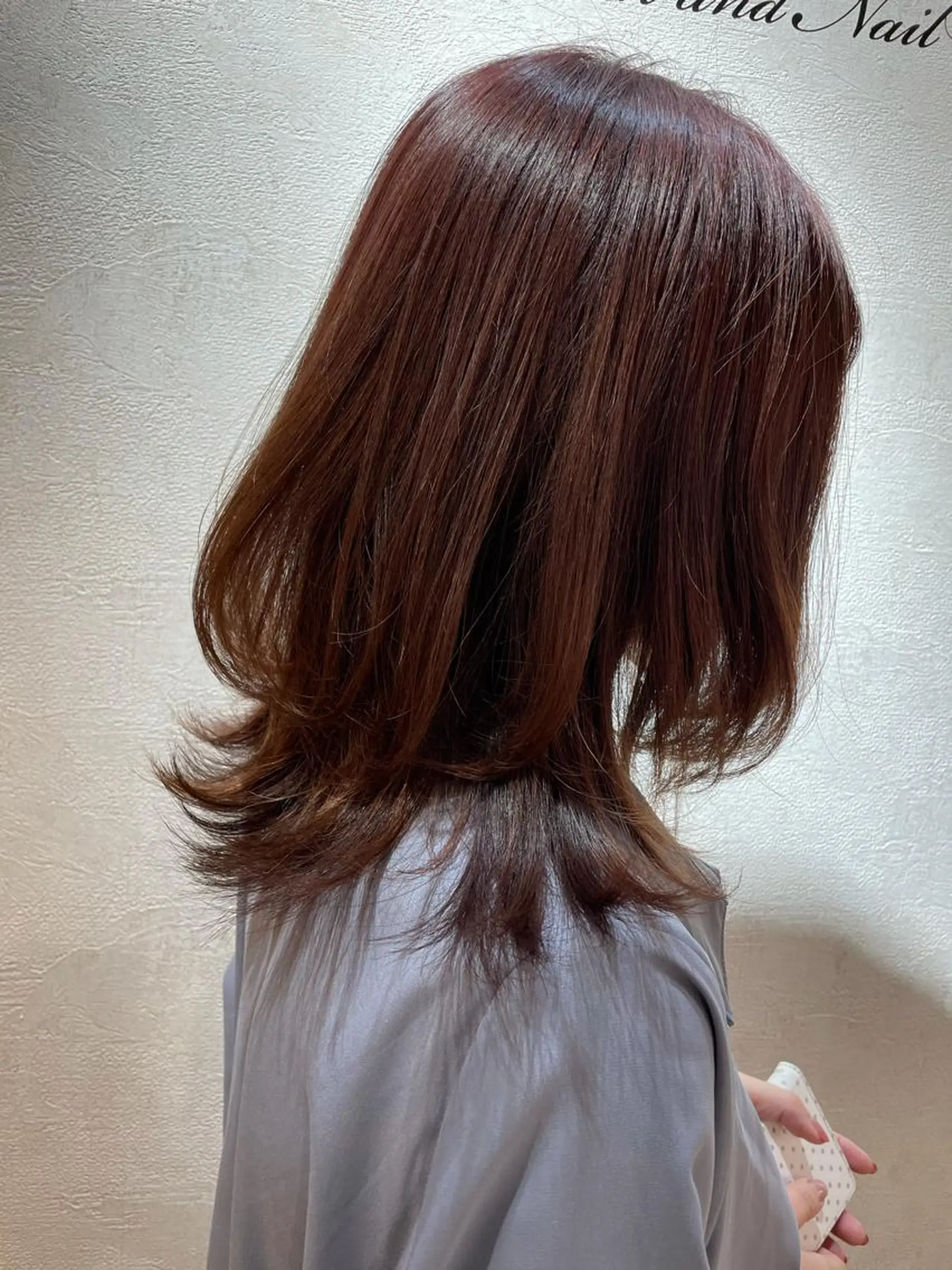 ミディアム カラー 外ハネヘア 透明感カラー💎 AYAのヘアスタイル