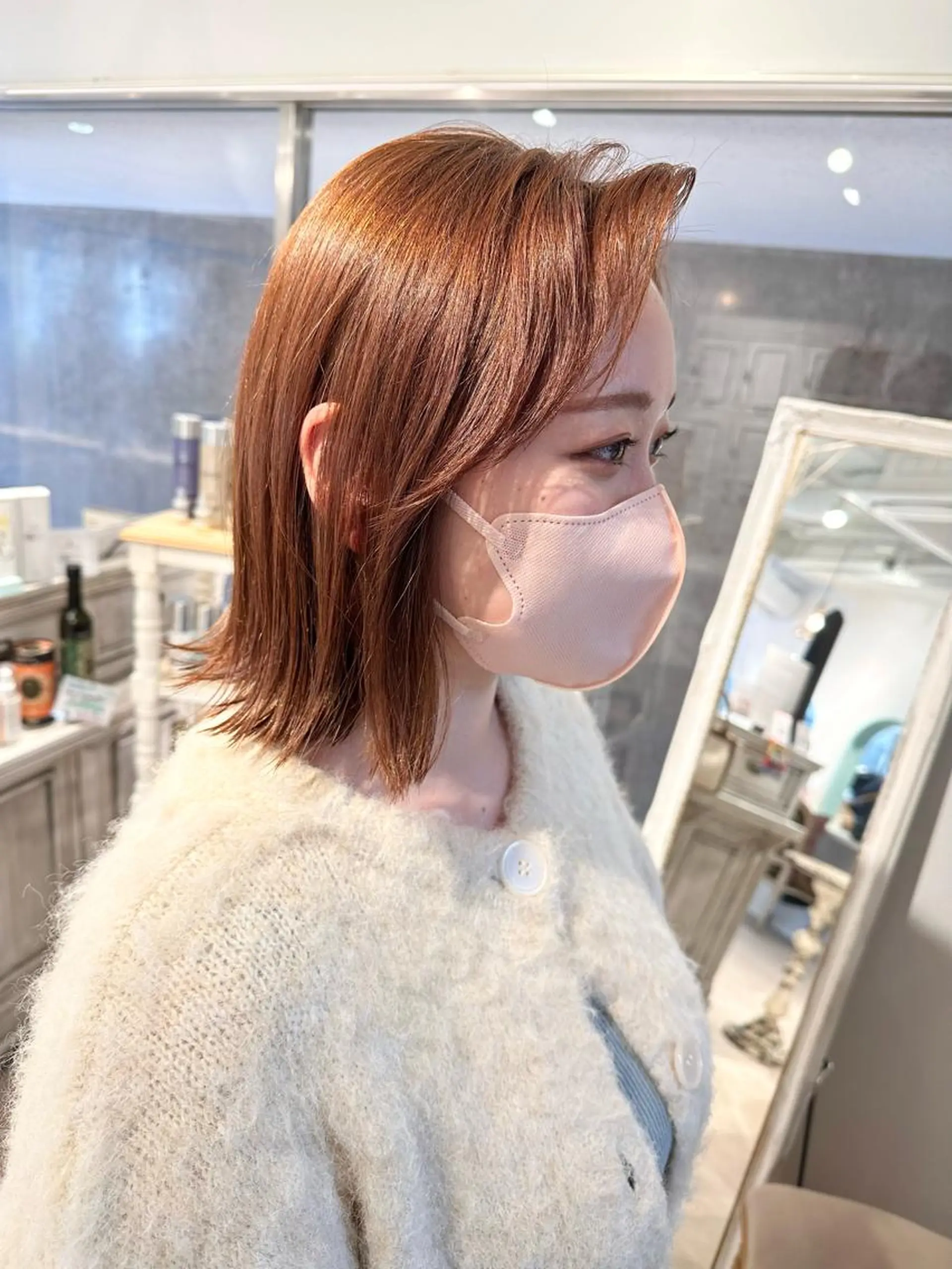 ミディアム カラー 切りっぱなしボブ ベージュカラー ブリーチ ブリーチなしカラー オレンジ カット ヘアカラー CreBiA名駅 副店長 Fukuのヘアスタイル