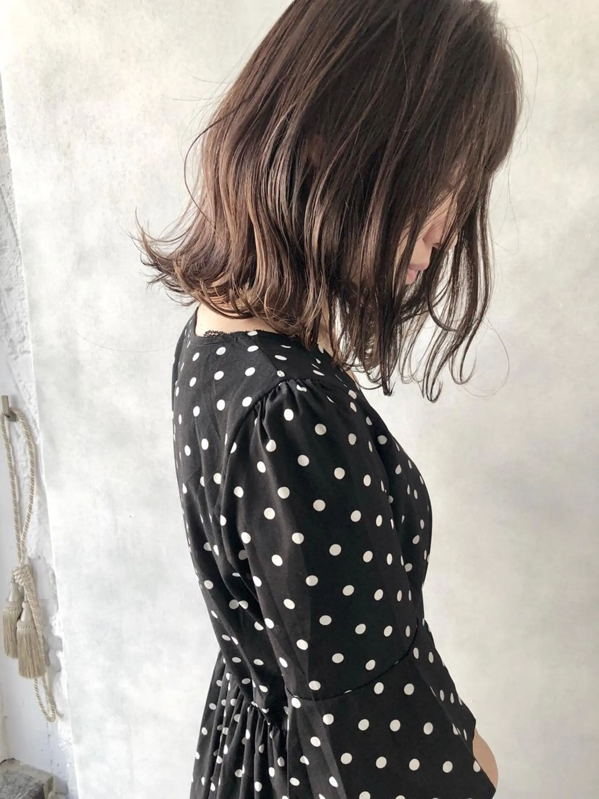 ミディアム 外国人風カラー ハイライト ヘアカラー トリートメント 小澤大輔 YOLO hairのヘアスタイル