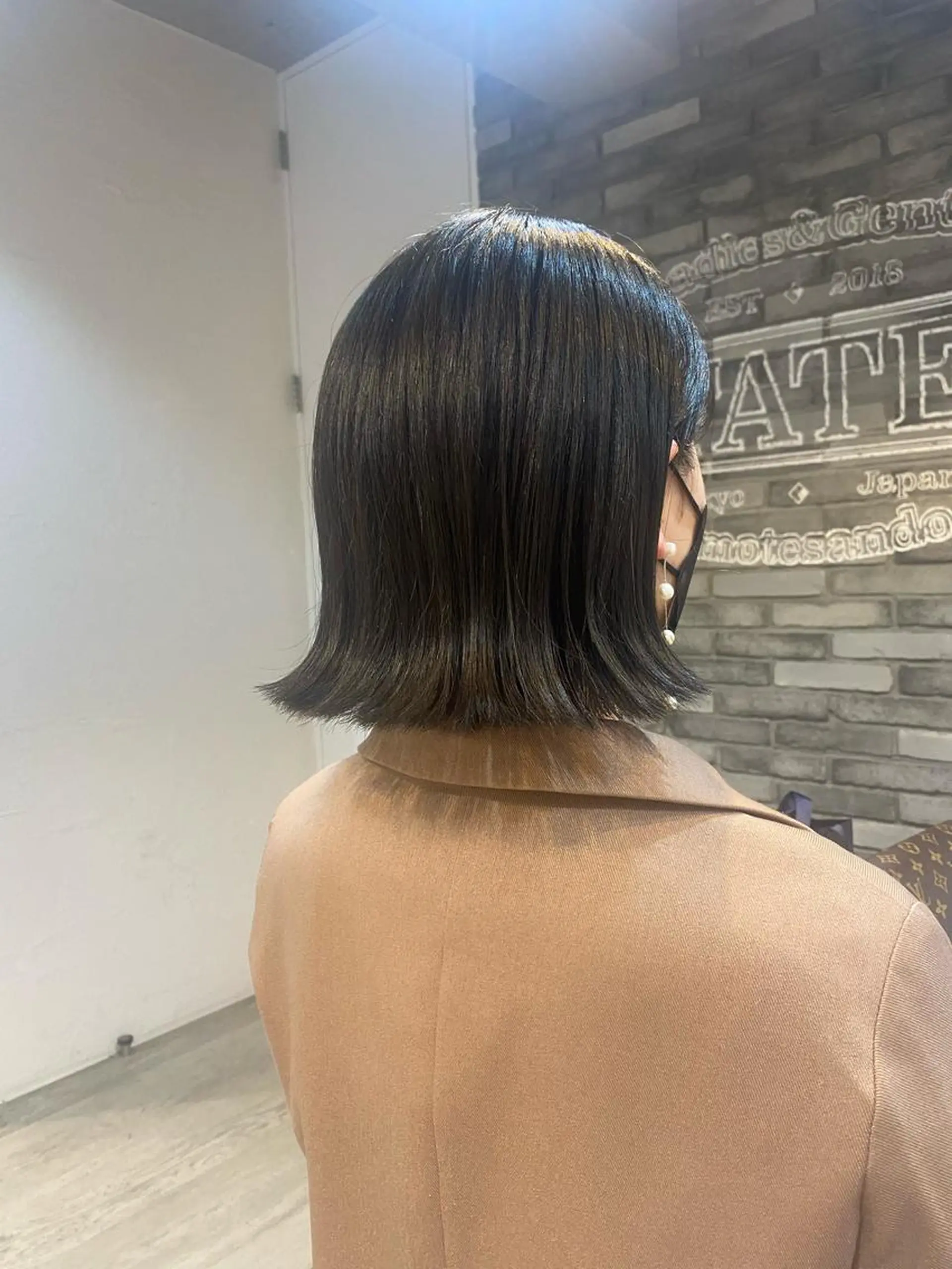 ミディアム カラー グレージュ オリーブグレージュ オリーブグレー 韓国ヘア☁️ mitsukiのヘアスタイル