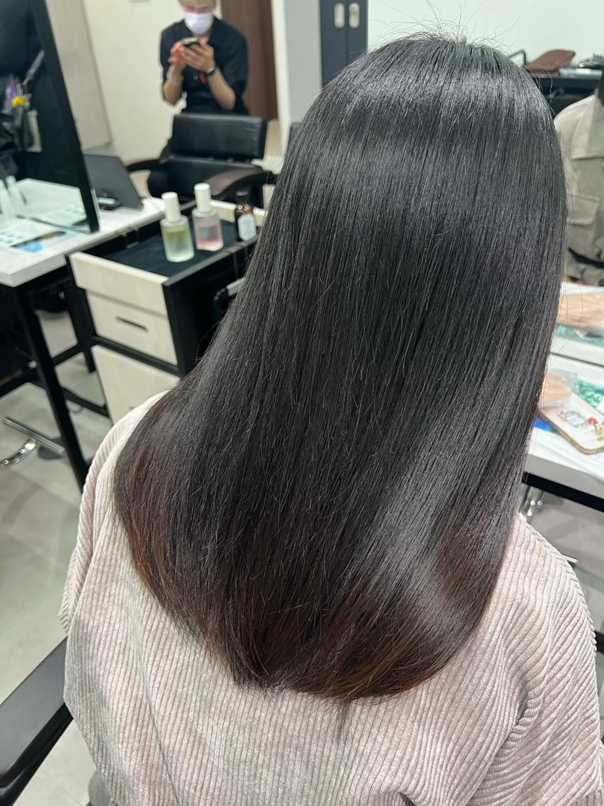 セミロング トリートメント トリートメント kei/透明感カラー /縮毛矯正/メンズのヘアスタイル