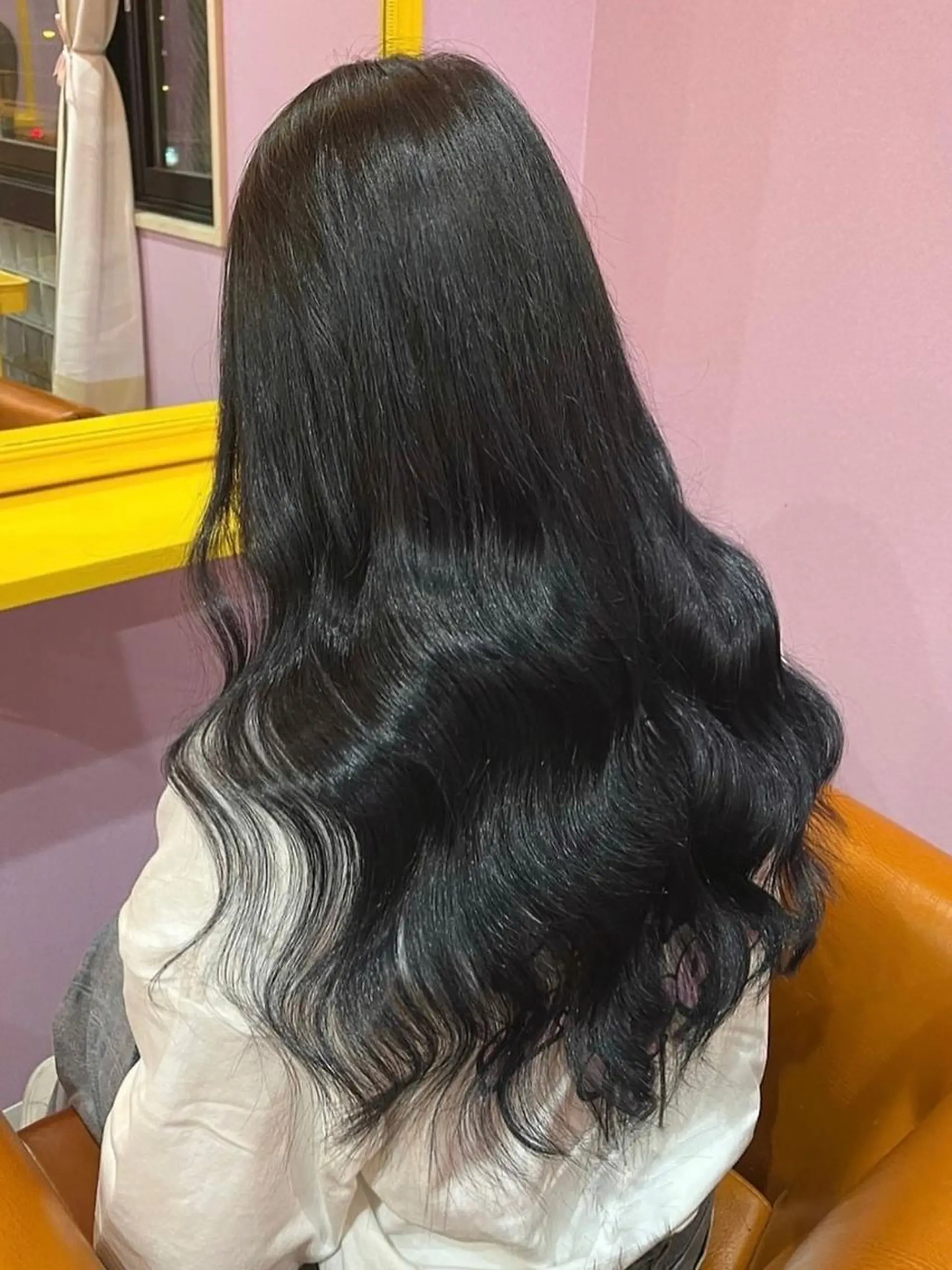 ロング 大阪レミーエクステ チビ編み込みのヘアスタイル