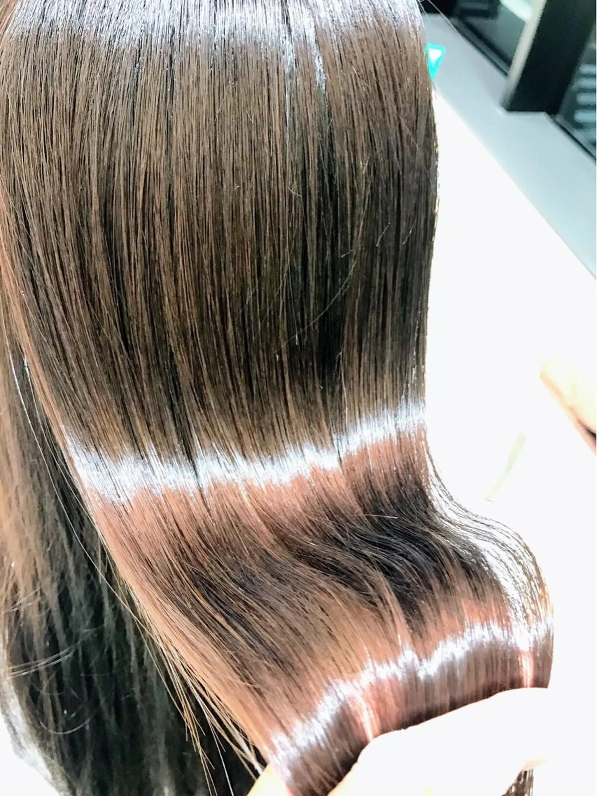 ロング トリートメント 鈴木 華枝のヘアスタイル