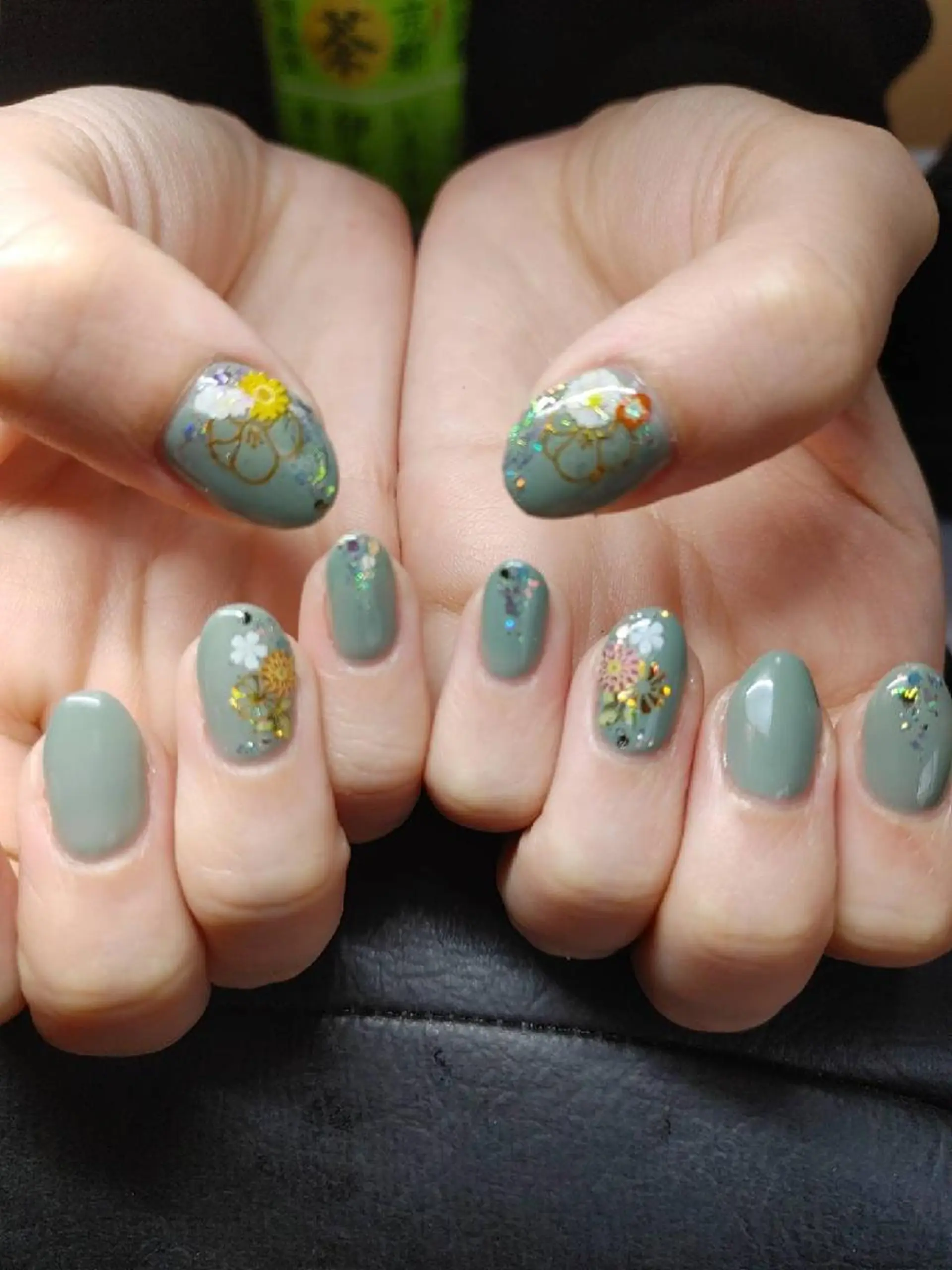 ネイル eye-nail GLANZのネイルデザイン