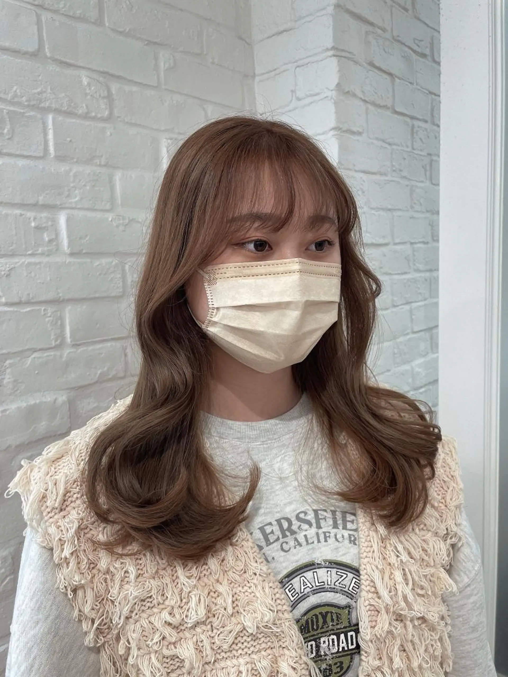 セミロング カット ヘアカラー 最新韓国本場ヘア 🇰🇷榎本明日香のヘアスタイル