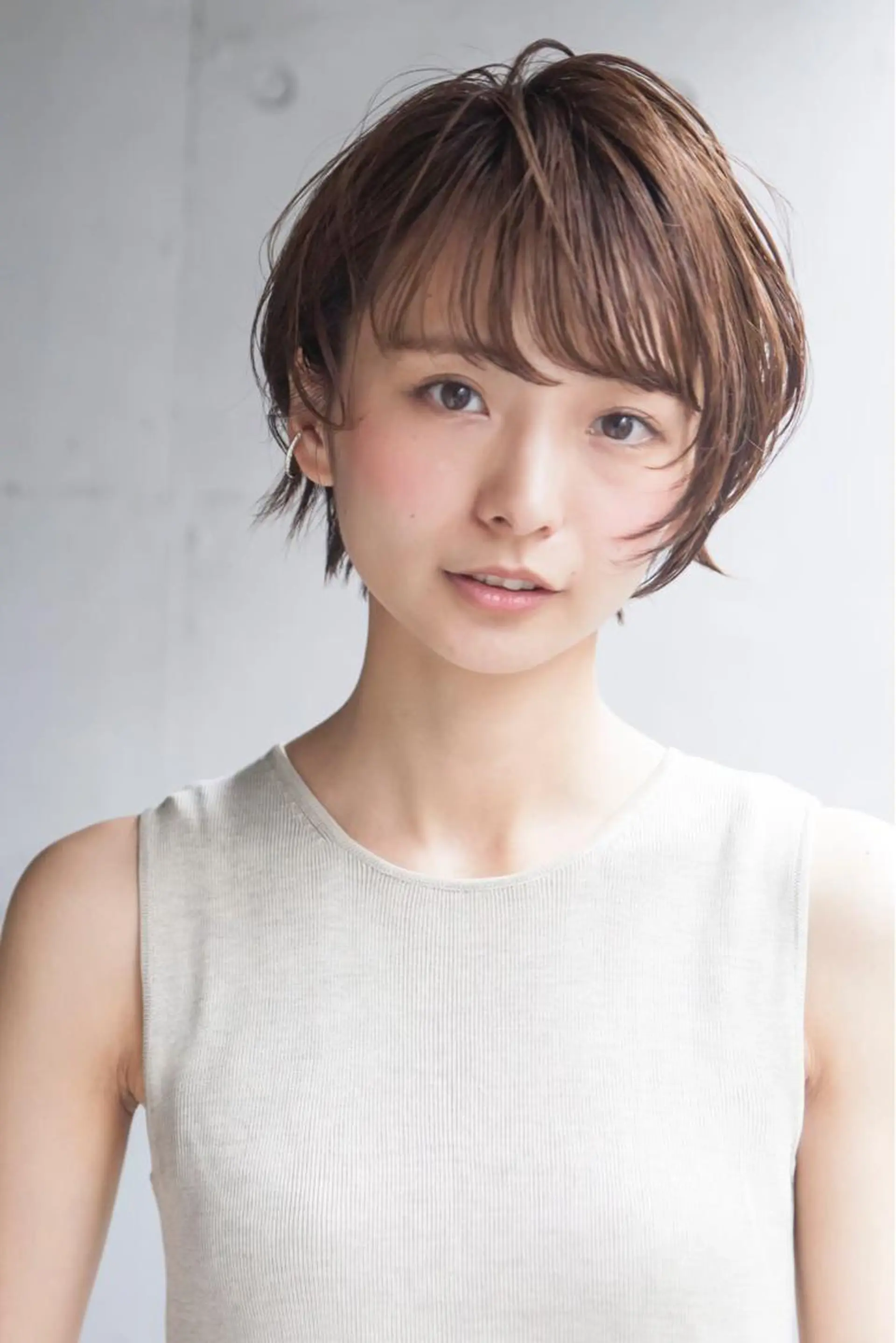 ショート 山崎 澪 レイヤーカット/大宮のヘアスタイル