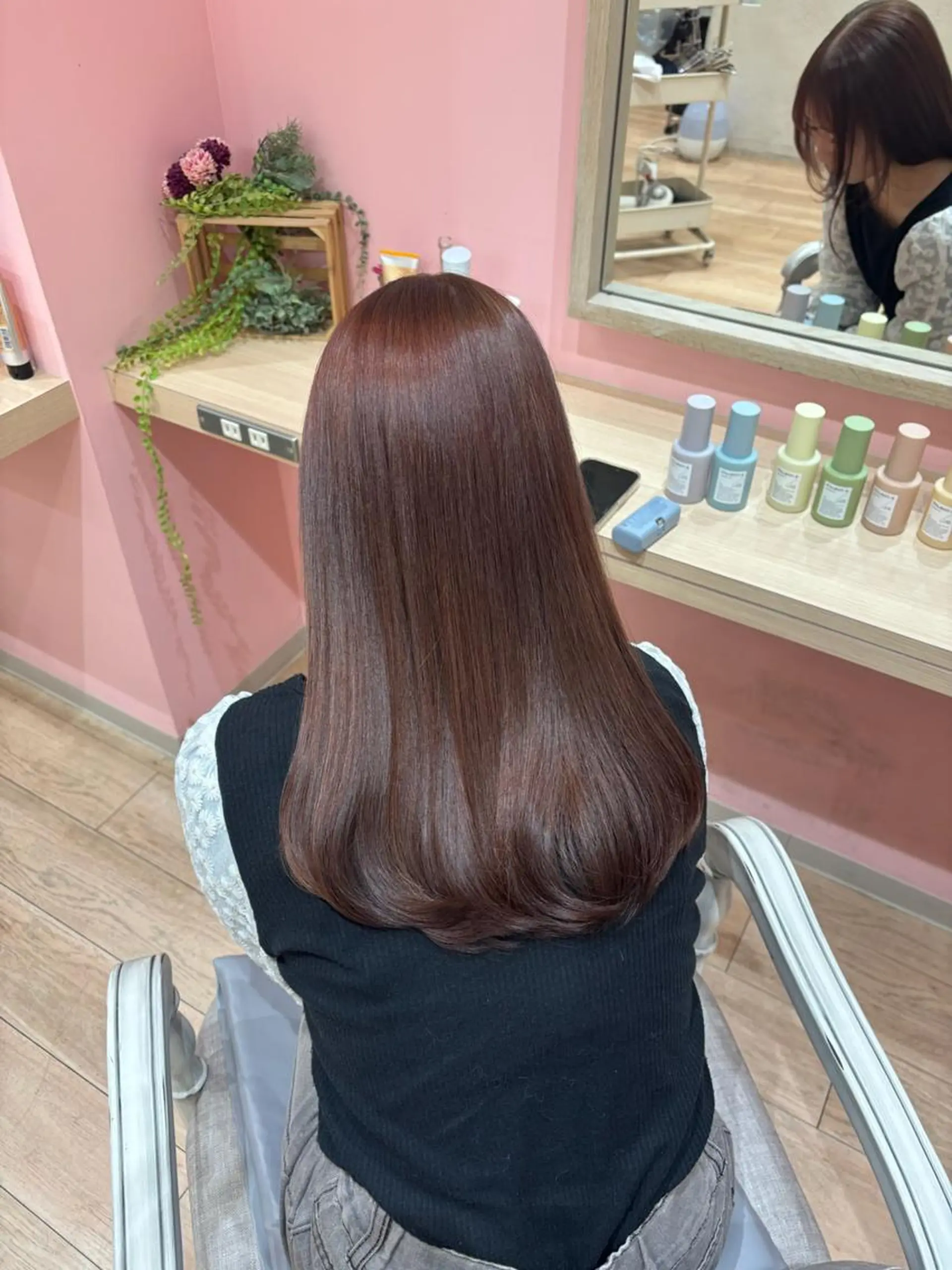 ミディアム カット ヘアカラー トリートメント 透明感カラー⭐︎ コナツのヘアスタイル
