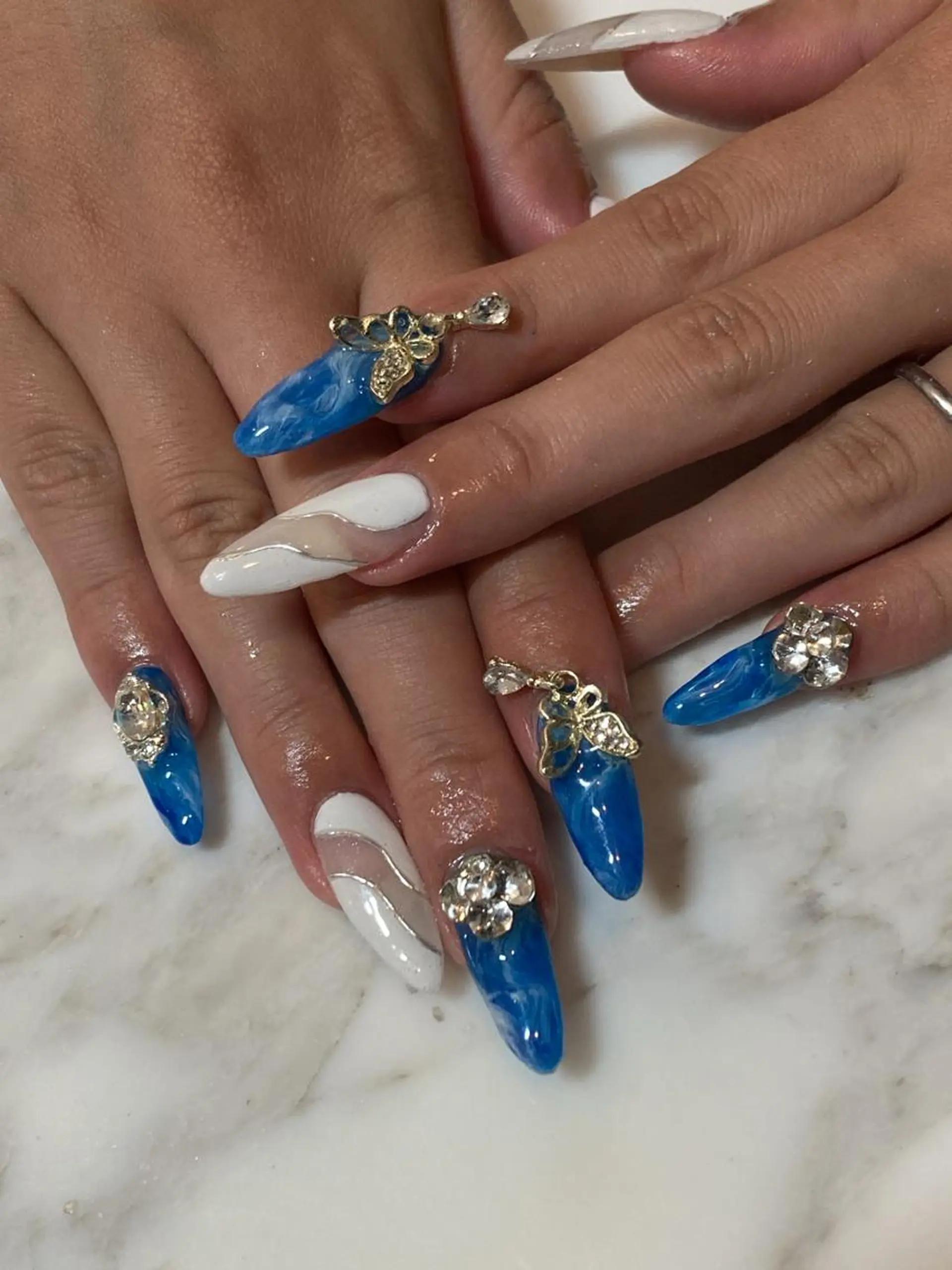 ネイル ハンドネイル ハンドケア kii nailsのネイルデザイン