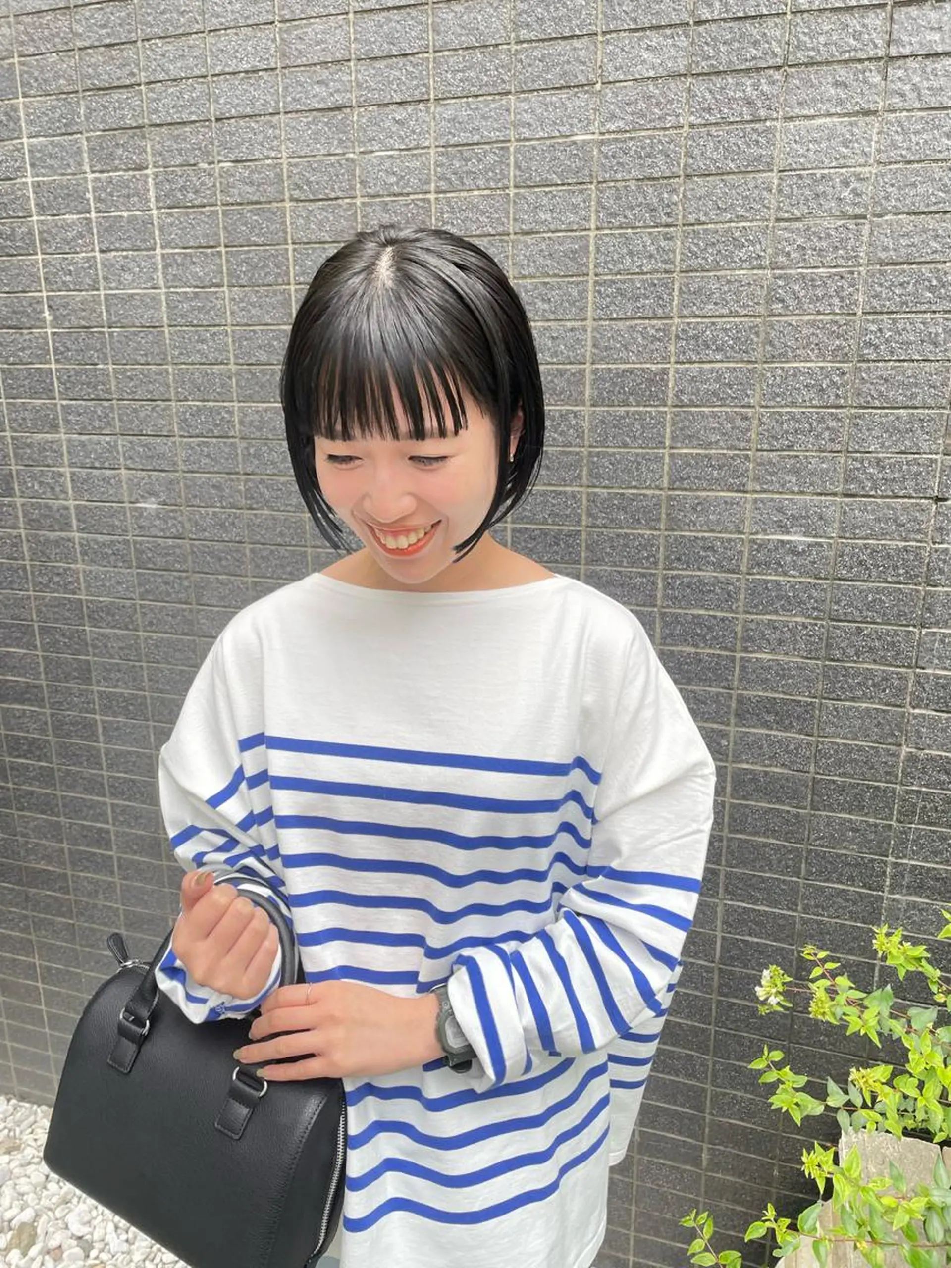 ミディアム カラー パーマ ヘアアレンジ メンズ キッズ ネイル マツエク・マツパ アイブロウ ブルーカラー ブルーグレー ブルー カット ヘアカラー トリートメント tatsumi/ボブ ウルフ/レイヤーのヘアスタイル