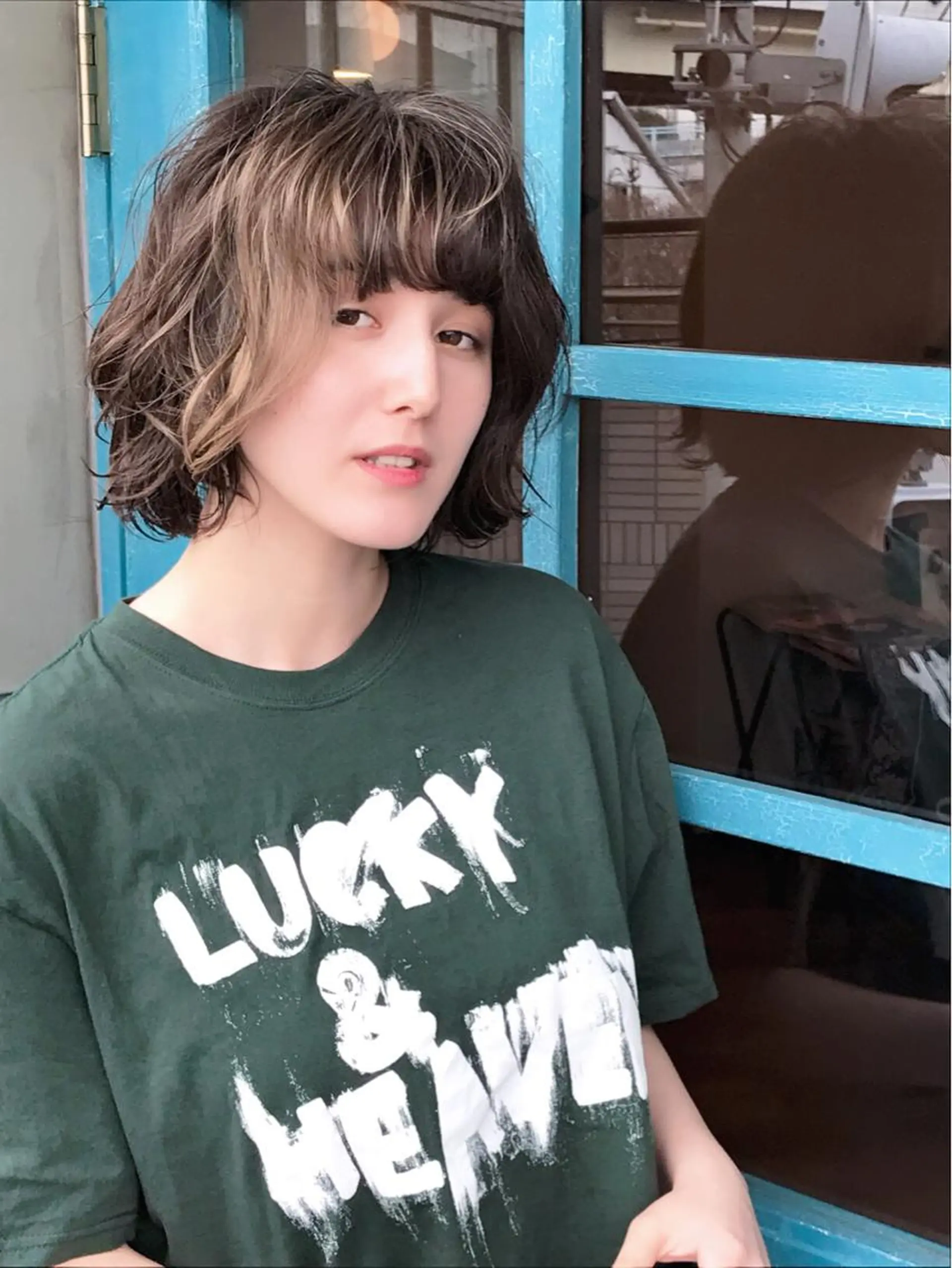 ショート カラー ハイライトカラー ハイライト アメリラブヘアー 土屋 洋平のヘアスタイル