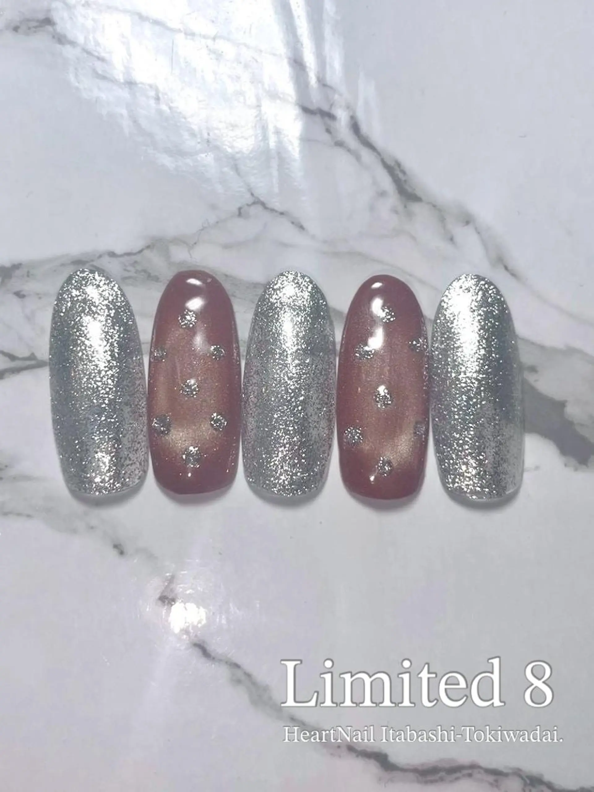 ネイル アートネイル ラメ(グリッター) ラメグラデーション マグネットネイル ワンカラーネイル ハンドネイル ハンドケア はあとねいる 板橋ときわ台店のネイルデザイン