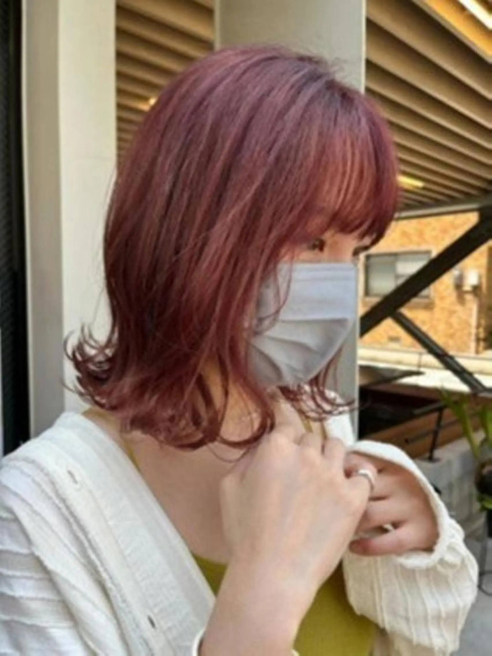 カラー 透明感のあるカラーが 得意／長谷川 健太のヘアスタイル