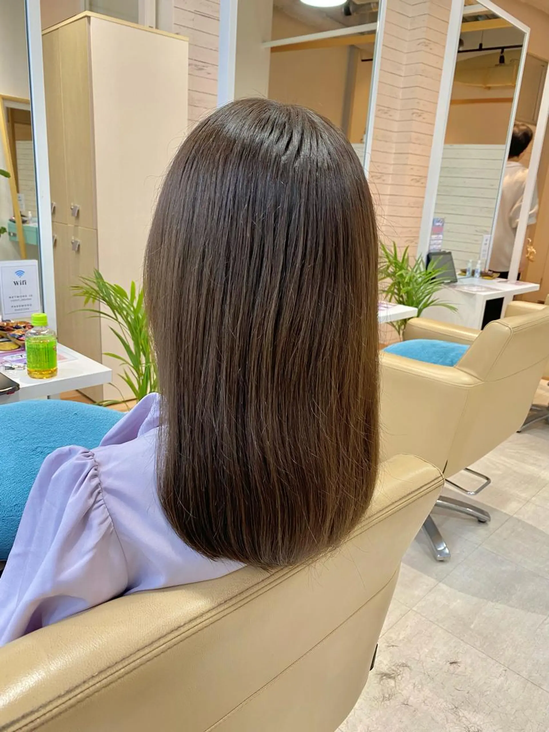 ミディアム カット ヘアカラー トリートメント 荒木 たけるのヘアスタイル