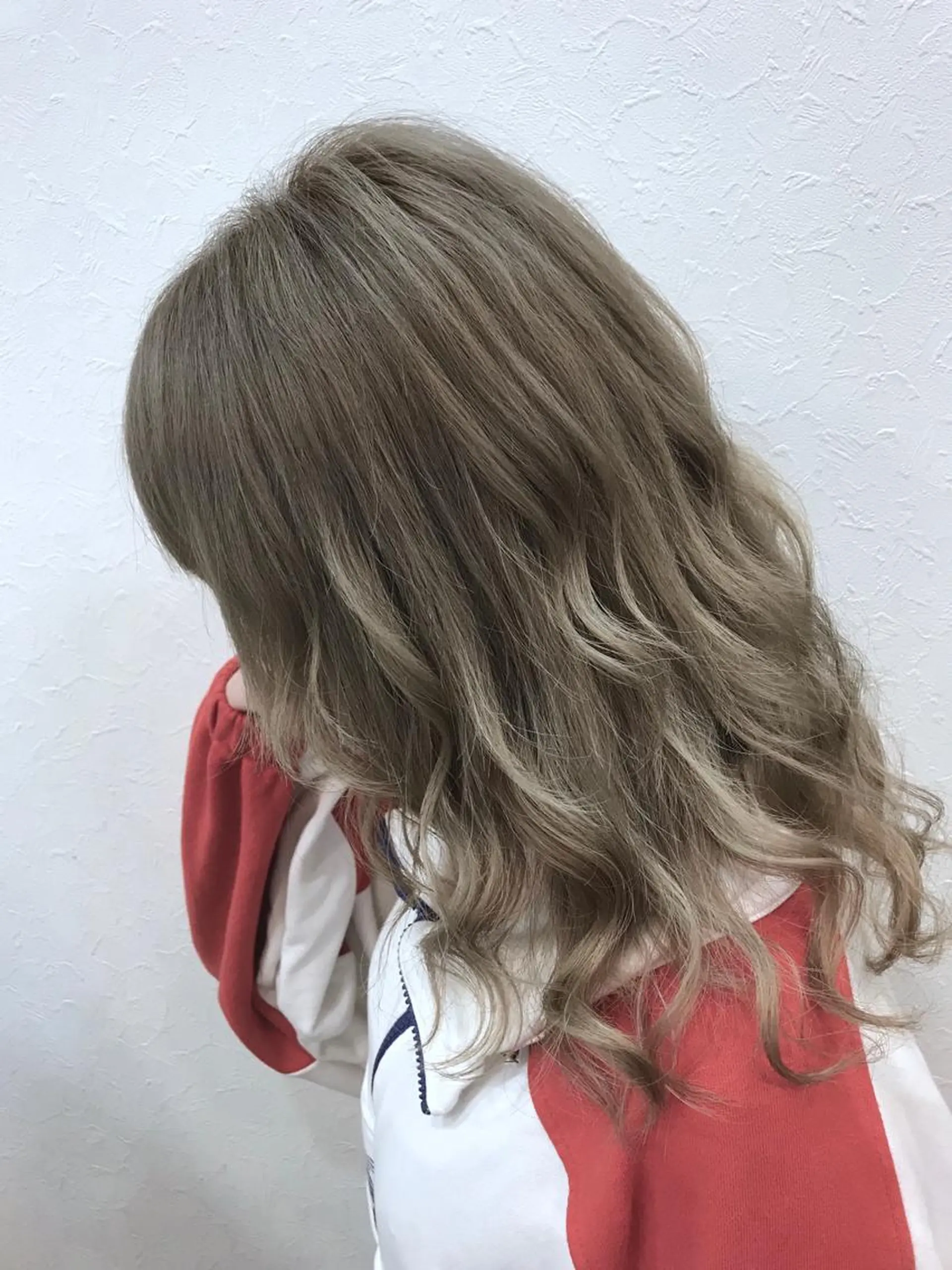 ミディアム カラー ベージュカラー ていねい技術No.1 🌈諏訪 健太のヘアスタイル