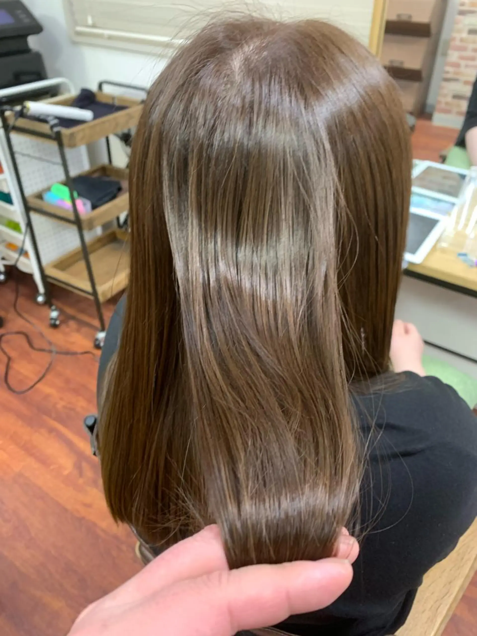 ロング カット ヘアカラー トリートメント RIANA/髪質改善 マンツーマンサロンのヘアスタイル