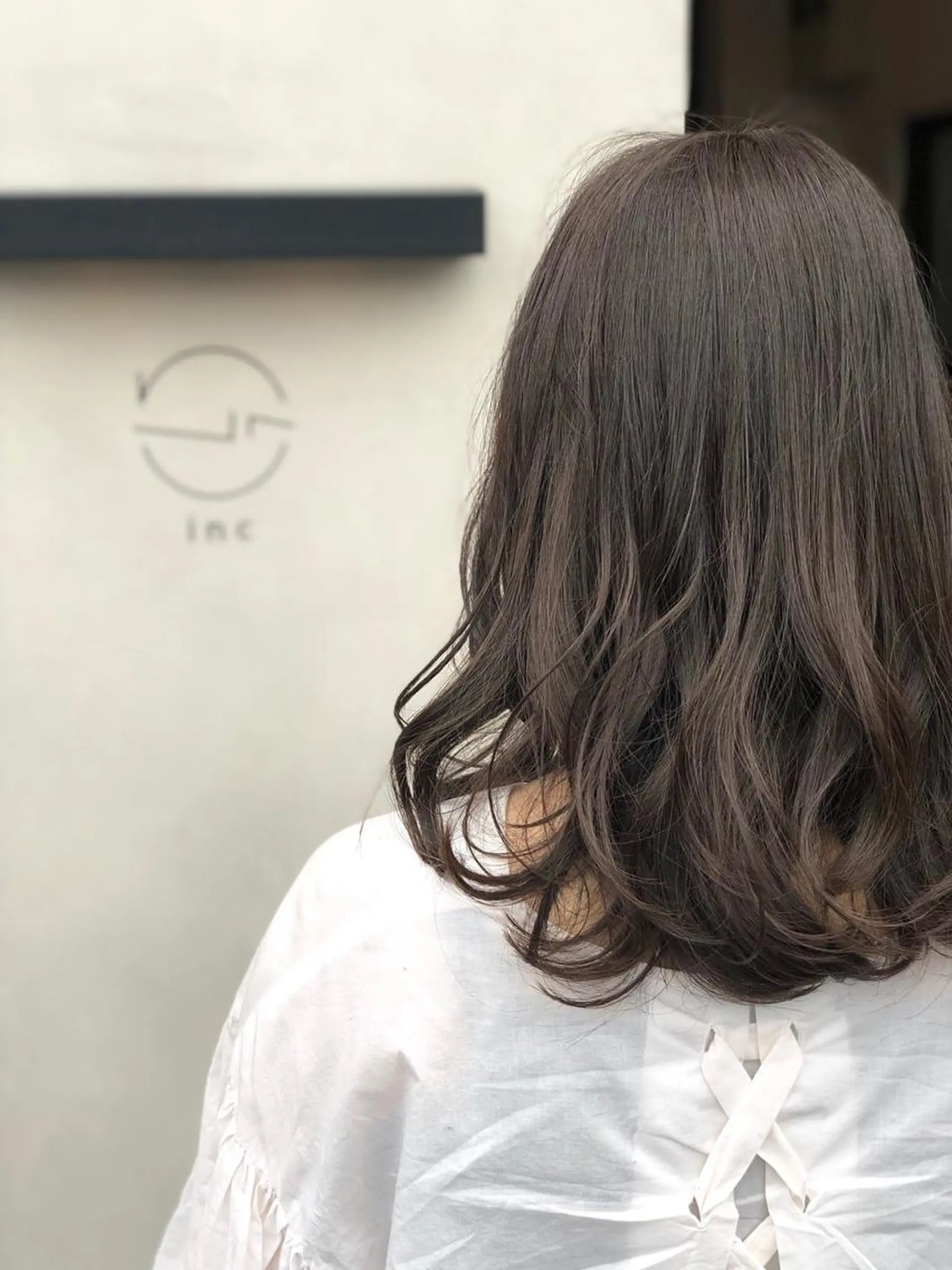 セミロング ショート/ハイライト /白髪ぼかし🌿松本のヘアスタイル