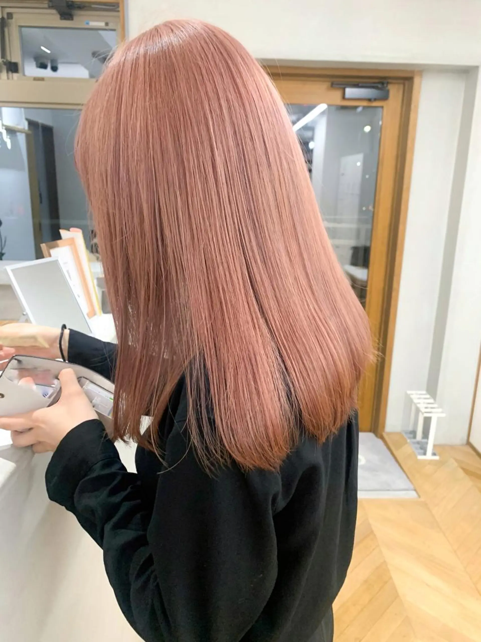 セミロング カラー ベージュカラー ピンクカラー ピンクベージュ cirrus🕊 韓国ヘア♡山縣あかりのヘアスタイル