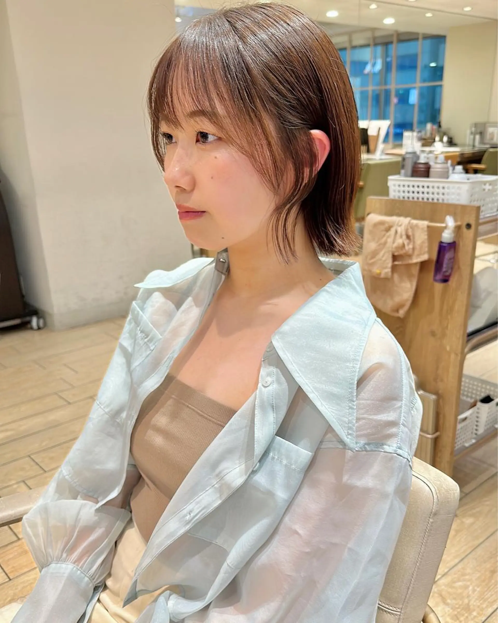 ミディアム 切りっぱなしボブ ショートボブ ボブ くびれヘア タンバルモリ カット ヘアカラー トリートメント 市原 大翼のヘアスタイル