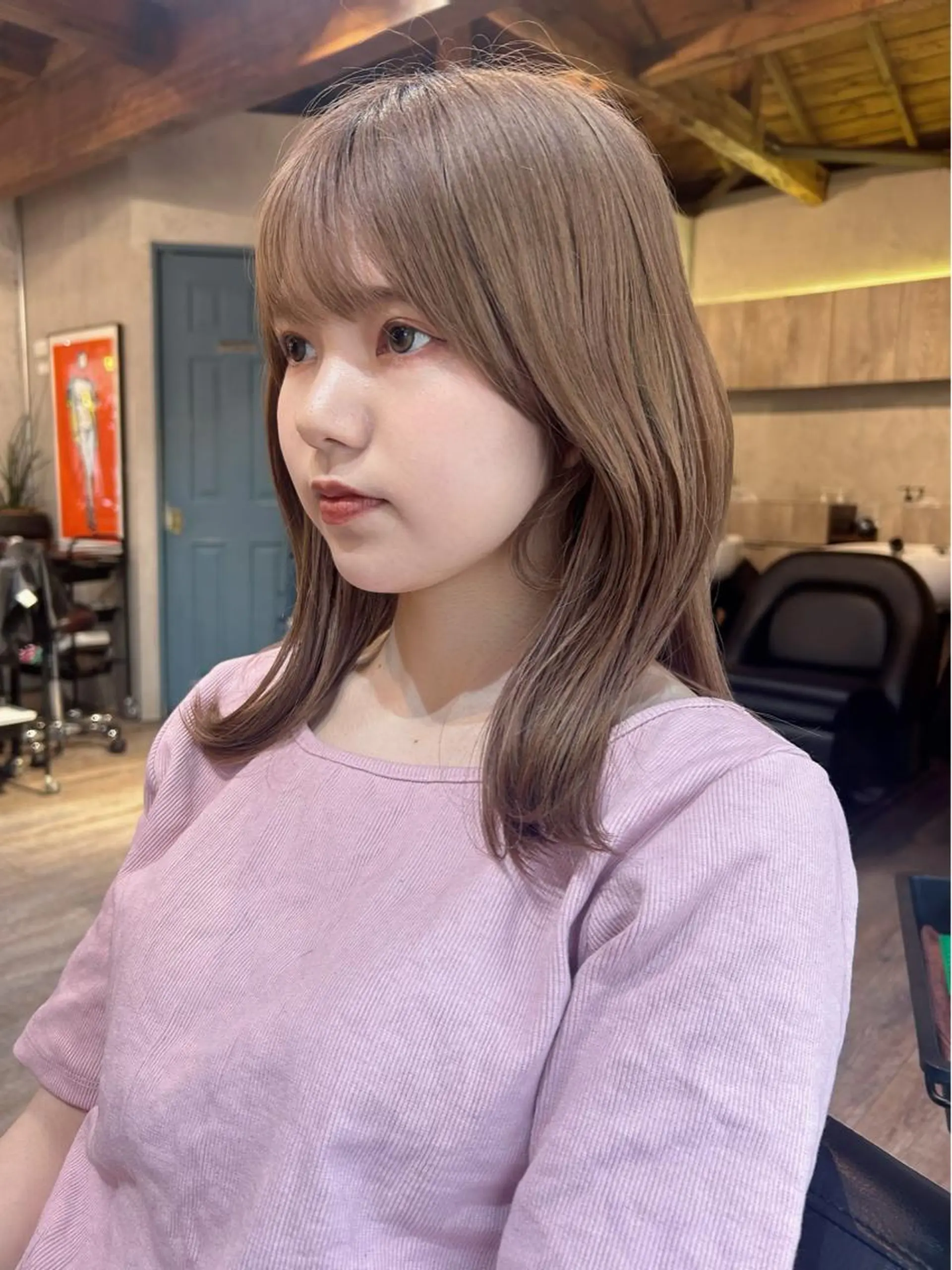 セミロング カラー ベージュカラー ブリーチ 透明感カラー グレージュ イルミナカラー カット ヘアカラー トリートメント 顔周りカット× 髪質改善【リョウ】のヘアスタイル
