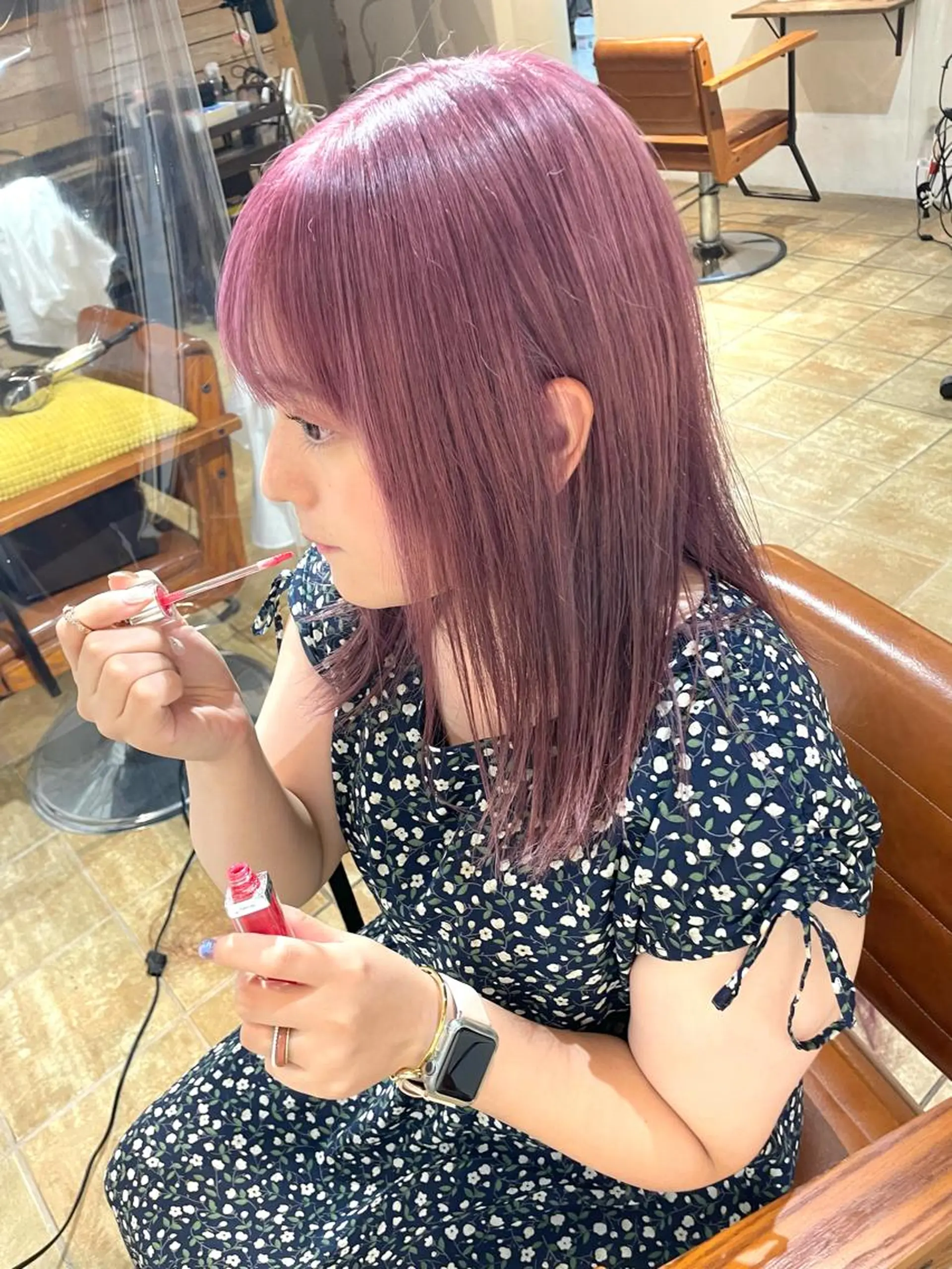 ロング ピンクラベンダー 渋谷 ミモザワークス タニグチヨシユキのヘアスタイル