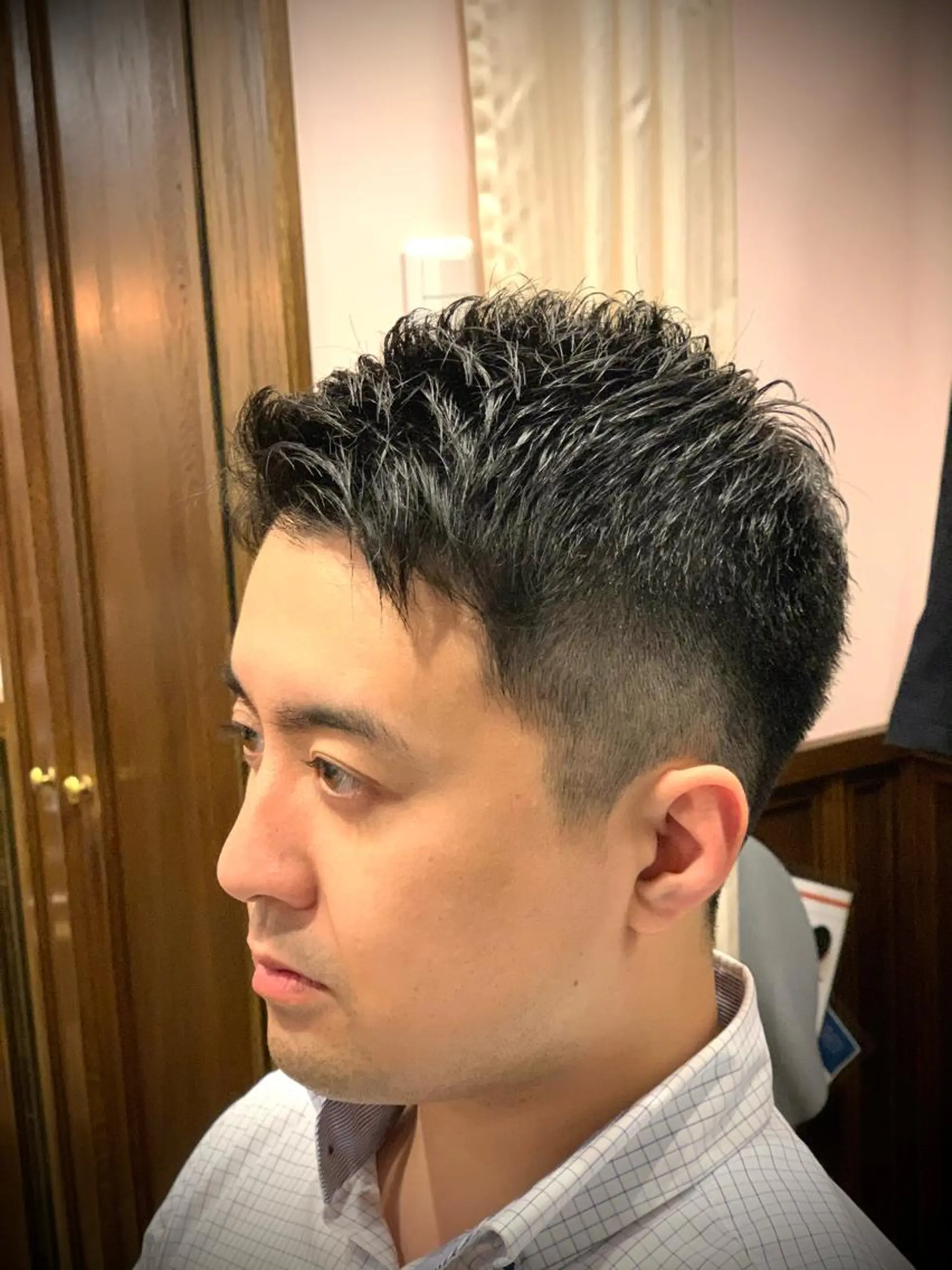 ショート HIRO銀座　バーバーショップ丸の内所属・ヒロ銀座 林のヘアスタイル