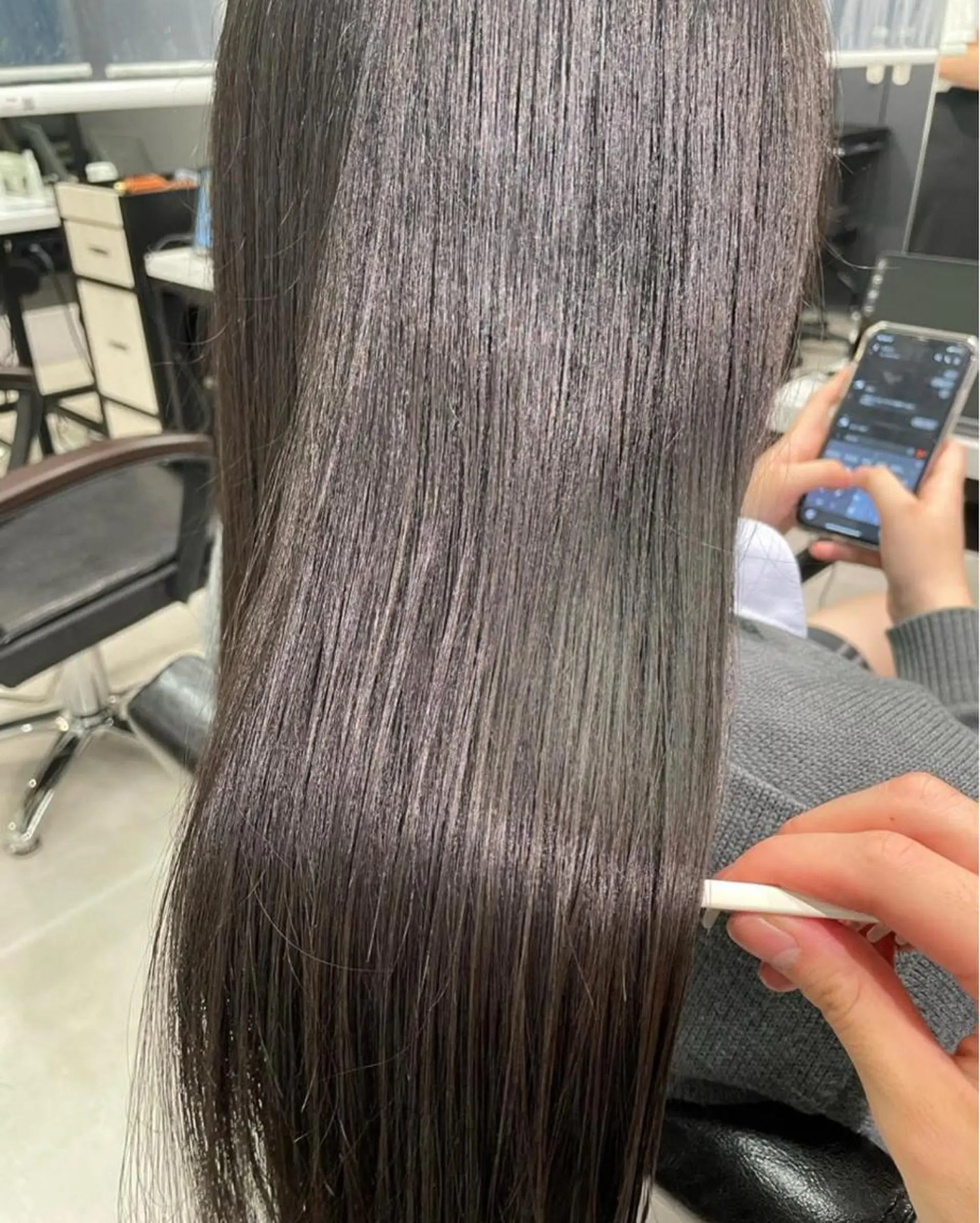 ロング 艶髪カラー特化 mao🍒のヘアスタイル