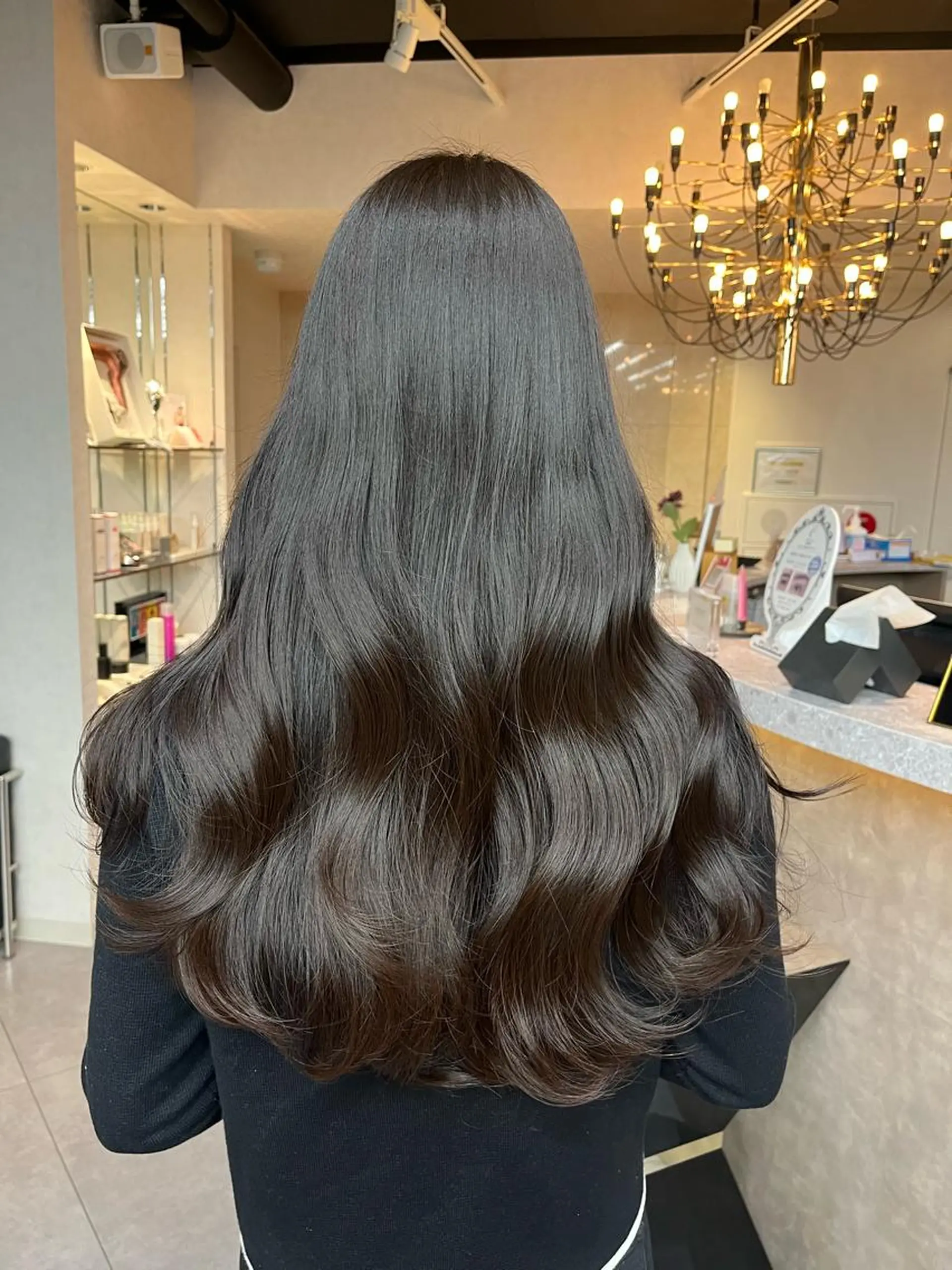 ロング カラー ヘアアレンジ ブラウンカラー ダークブラウン 韓国風ヘア レイヤーカット 心斎橋🤍韓国風🤍 Mamiのヘアスタイル