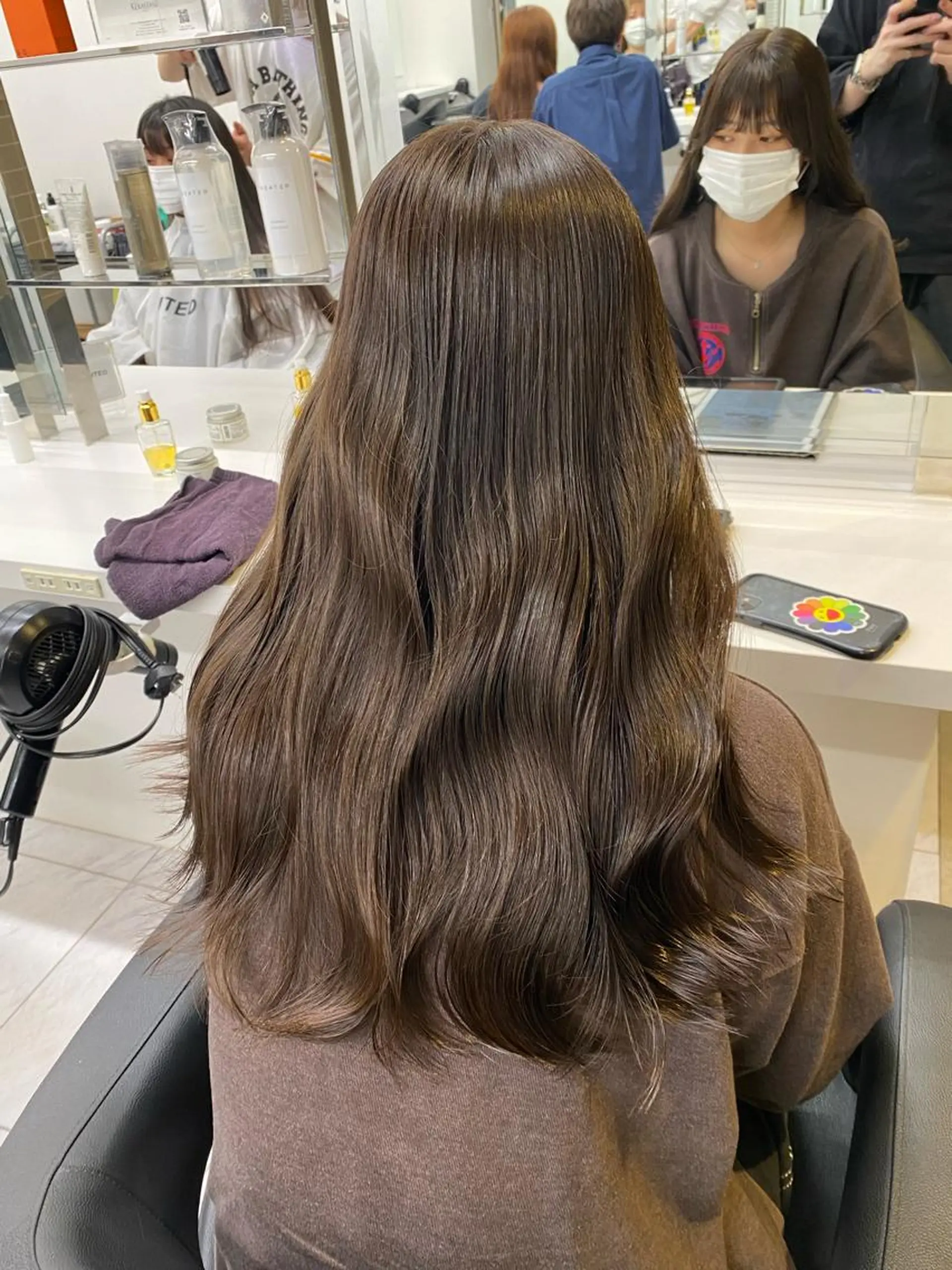 セミロング レイヤー/韓国❣️ 髪質改善/亘紘輝のヘアスタイル