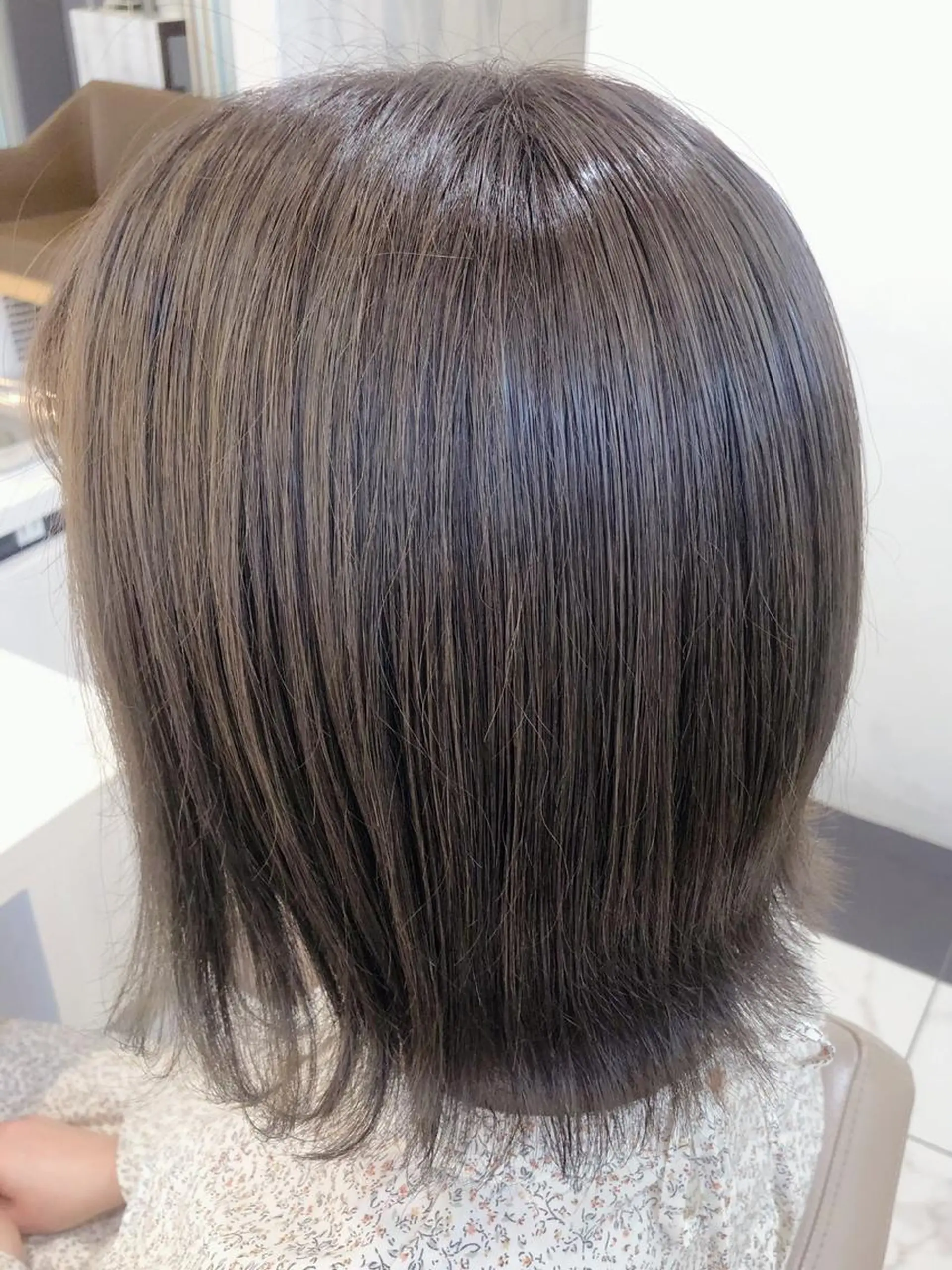 ミディアム カット トリートメント 三箇島 陽香のヘアスタイル