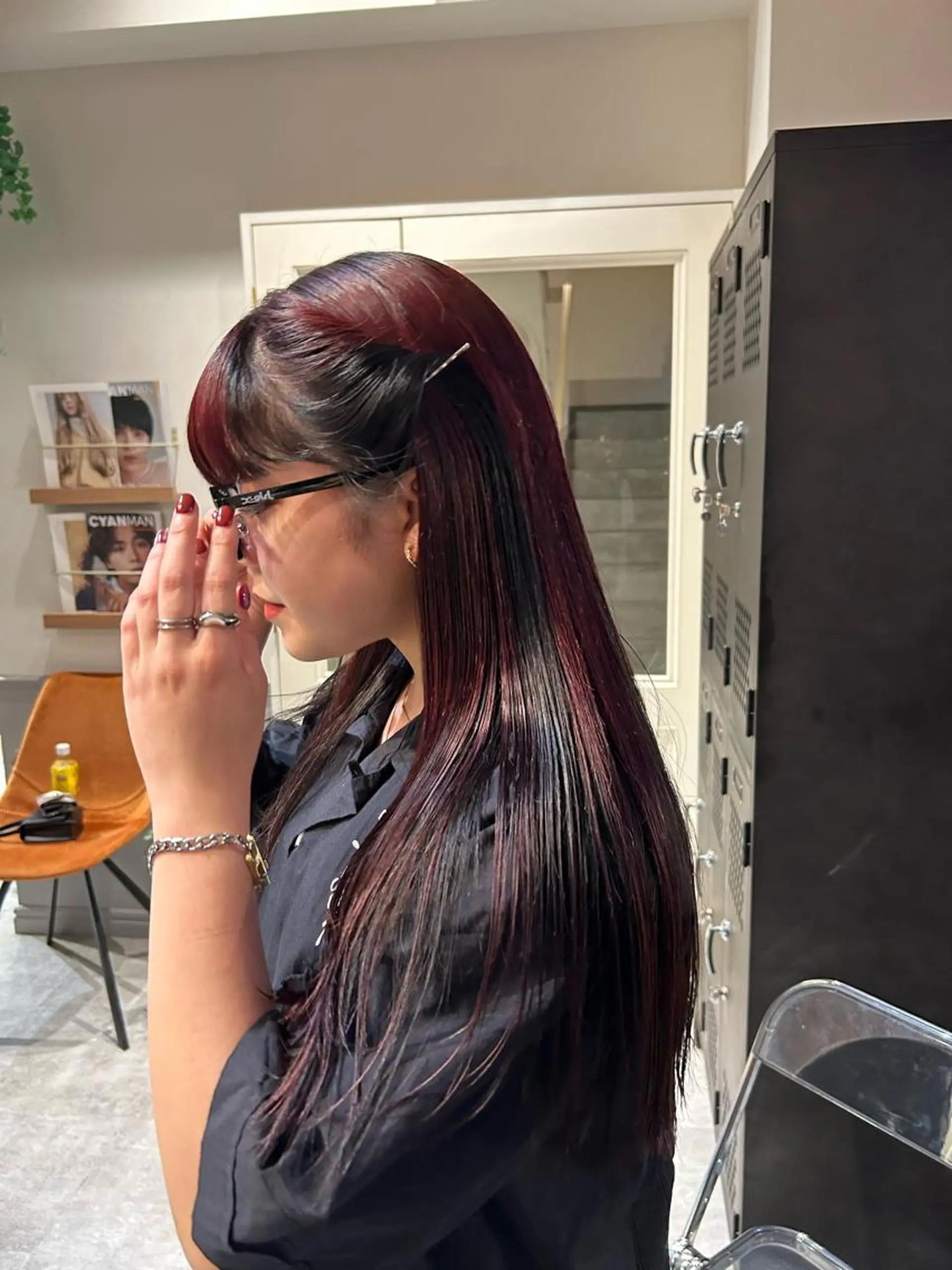 ロング カラー sliver renのヘアスタイル