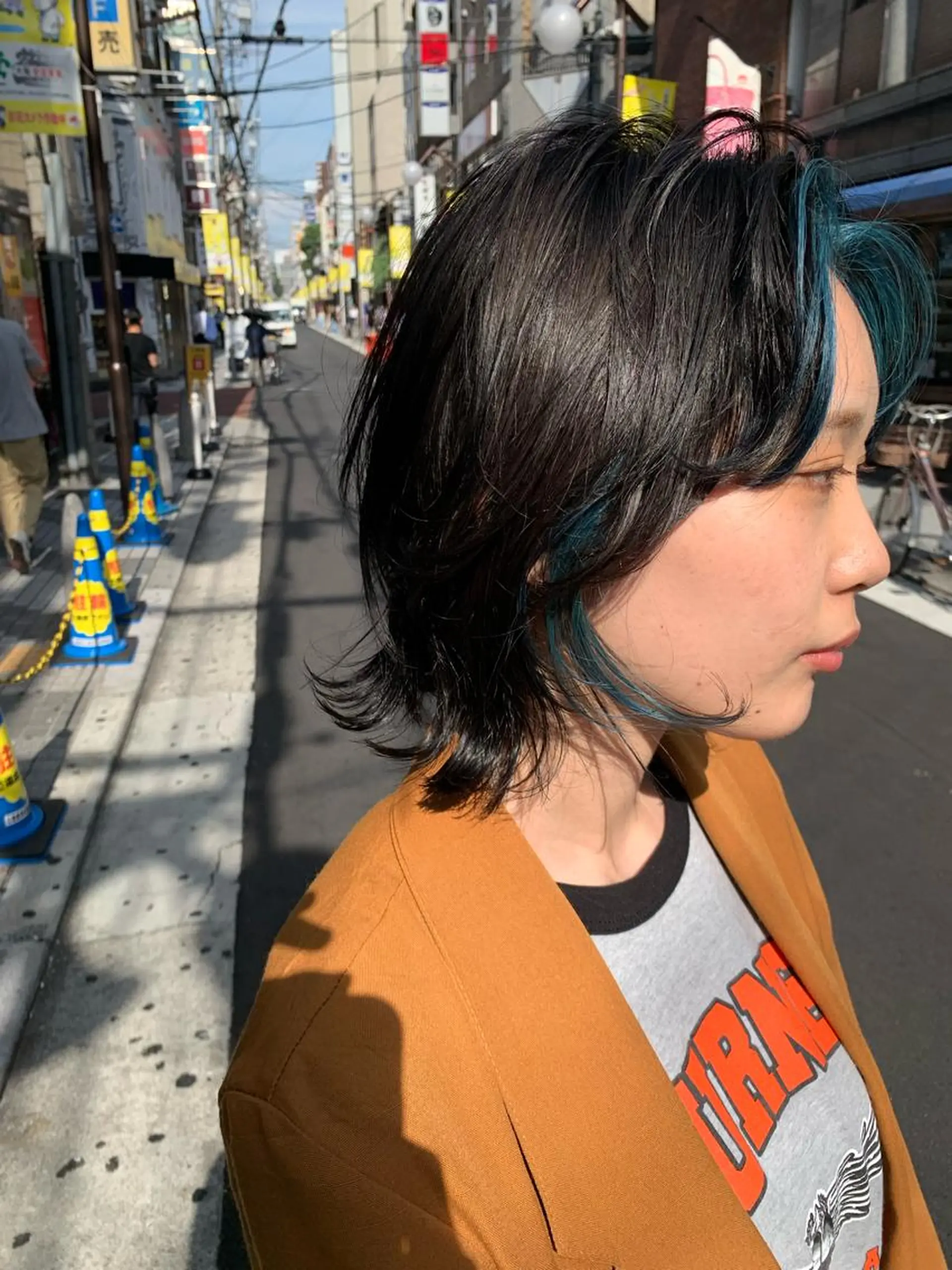 ショート カラー パーマ メンズ キッズ ショートボブ メンズバレイヤージュ メンズブリーチ メンズハイライト メンズハイトーン 🌈難波🌈ベージュ カラー【ヒロム】のヘアスタイル