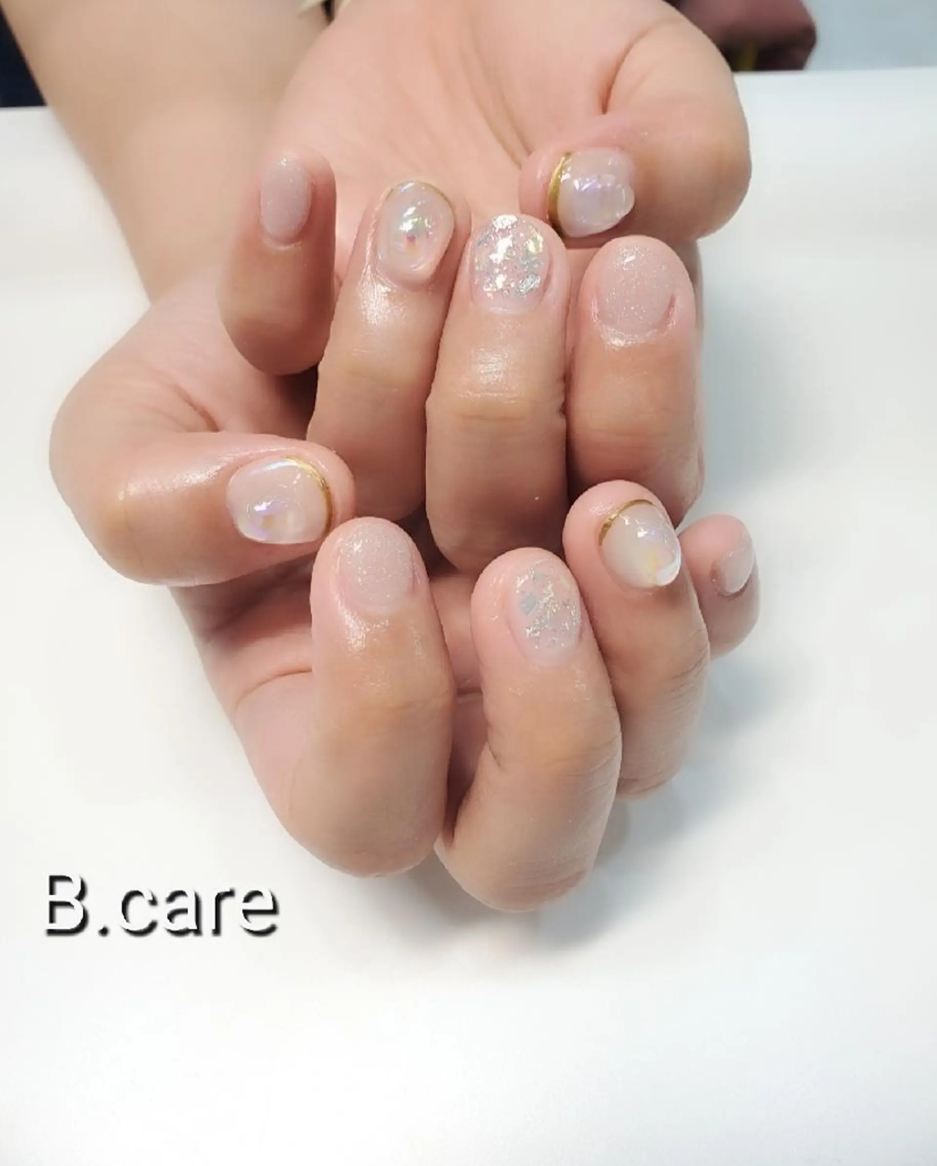 ネイル フレンチネイル 氷ネイル・うるうるネイル B.care自由ヶ丘所属・早坂  のネイルデザイン