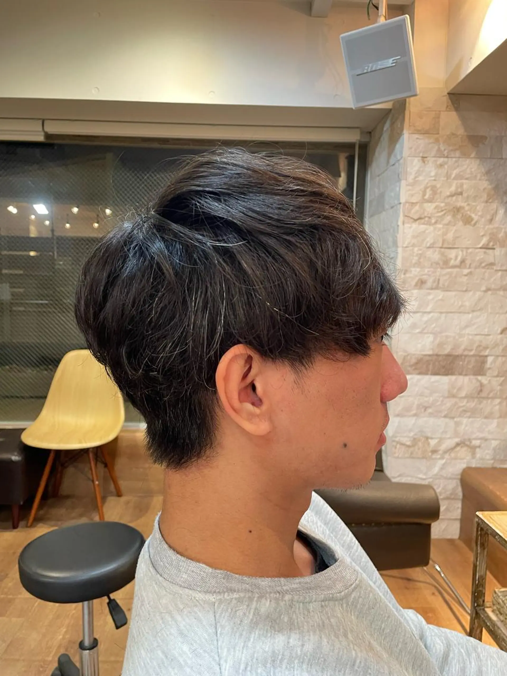 ショート メンズ マッシュ 刈り上げ 西村 友佑のヘアスタイル