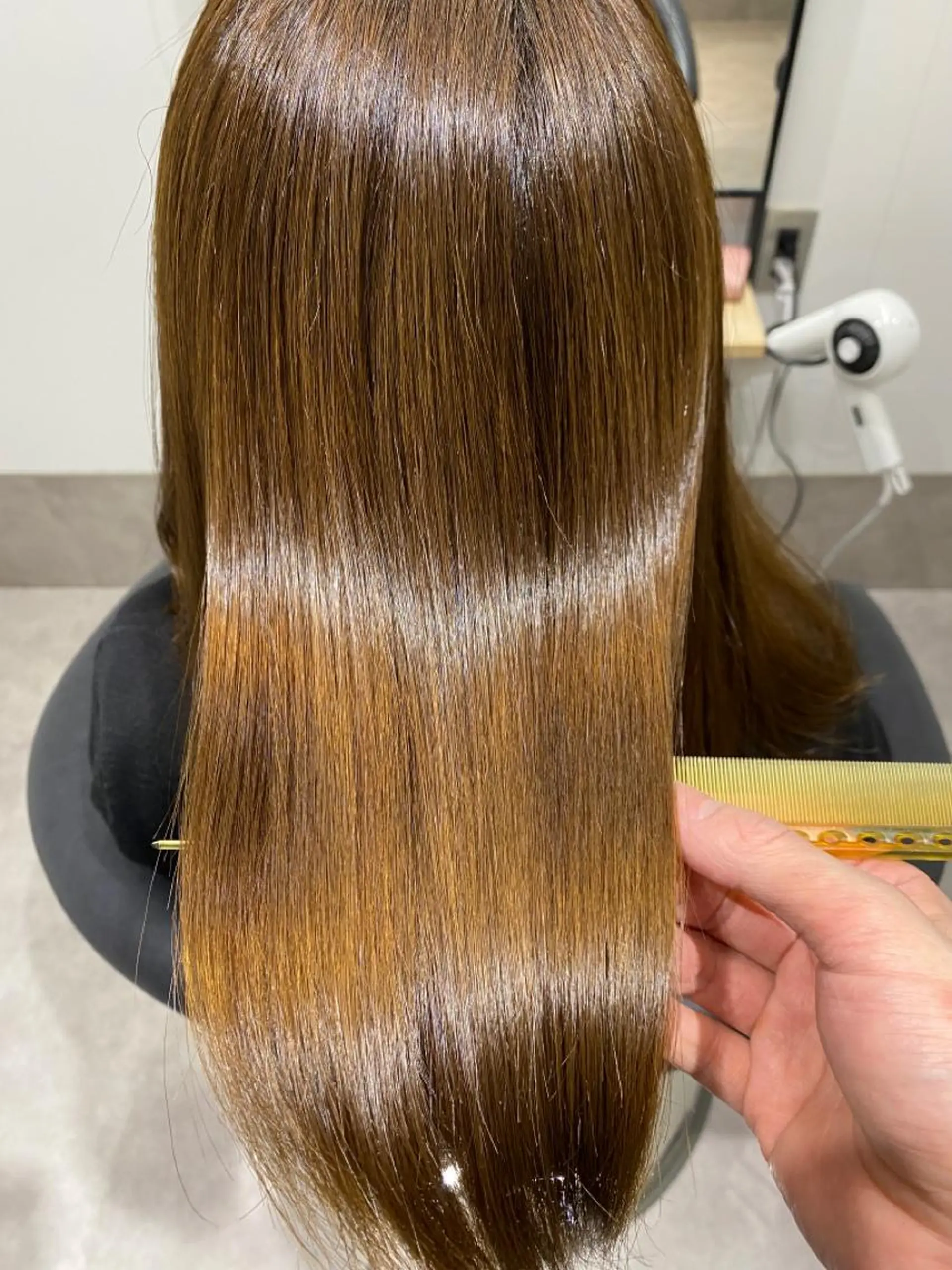 セミロング トリートメント 髪質改善・育髪サロンABELIA所属・大西 敦之のヘアスタイル
