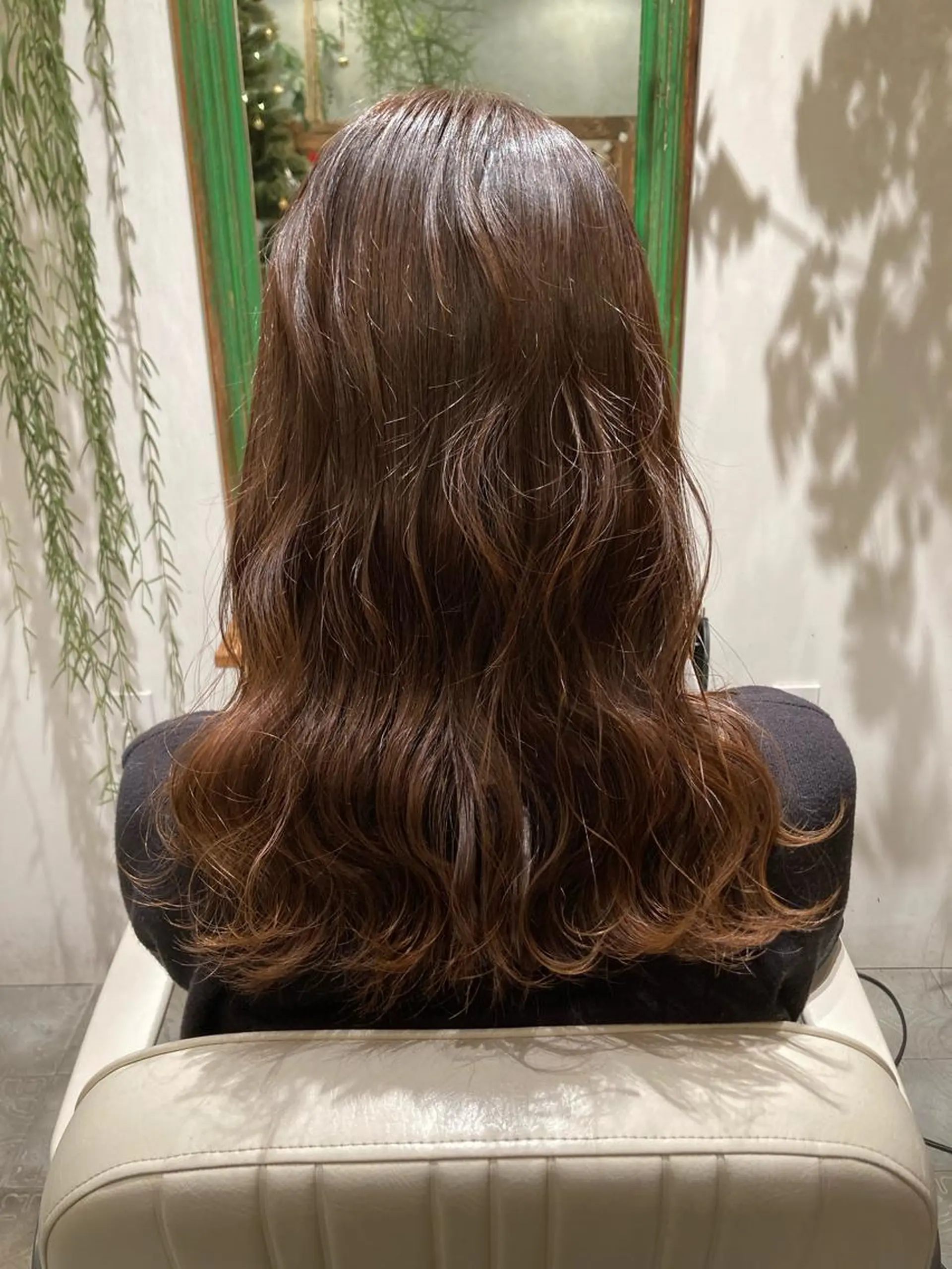カラー ブラウンカラー ナチュラルブラウン Lattan cositu所属・大方 いくみのヘアスタイル