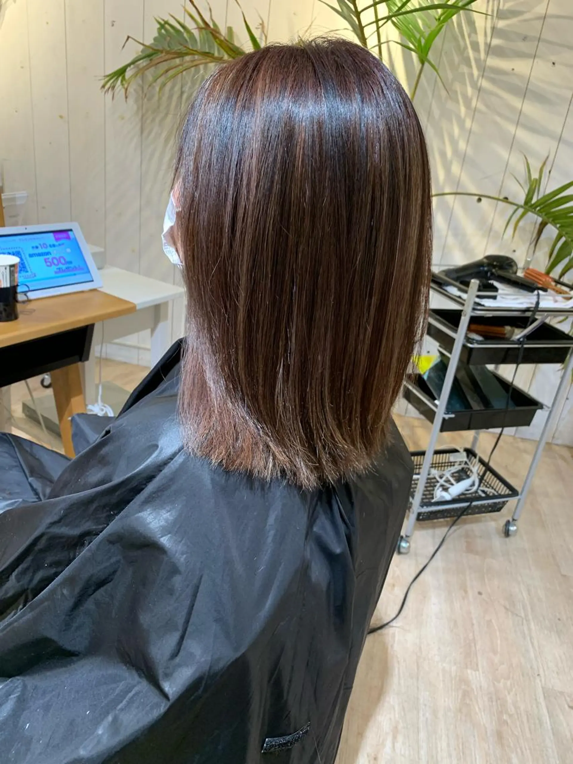ミディアム カラー カット ヘアカラー トリートメント 白髪ぼかしハイライト 柳川拓哉のヘアスタイル