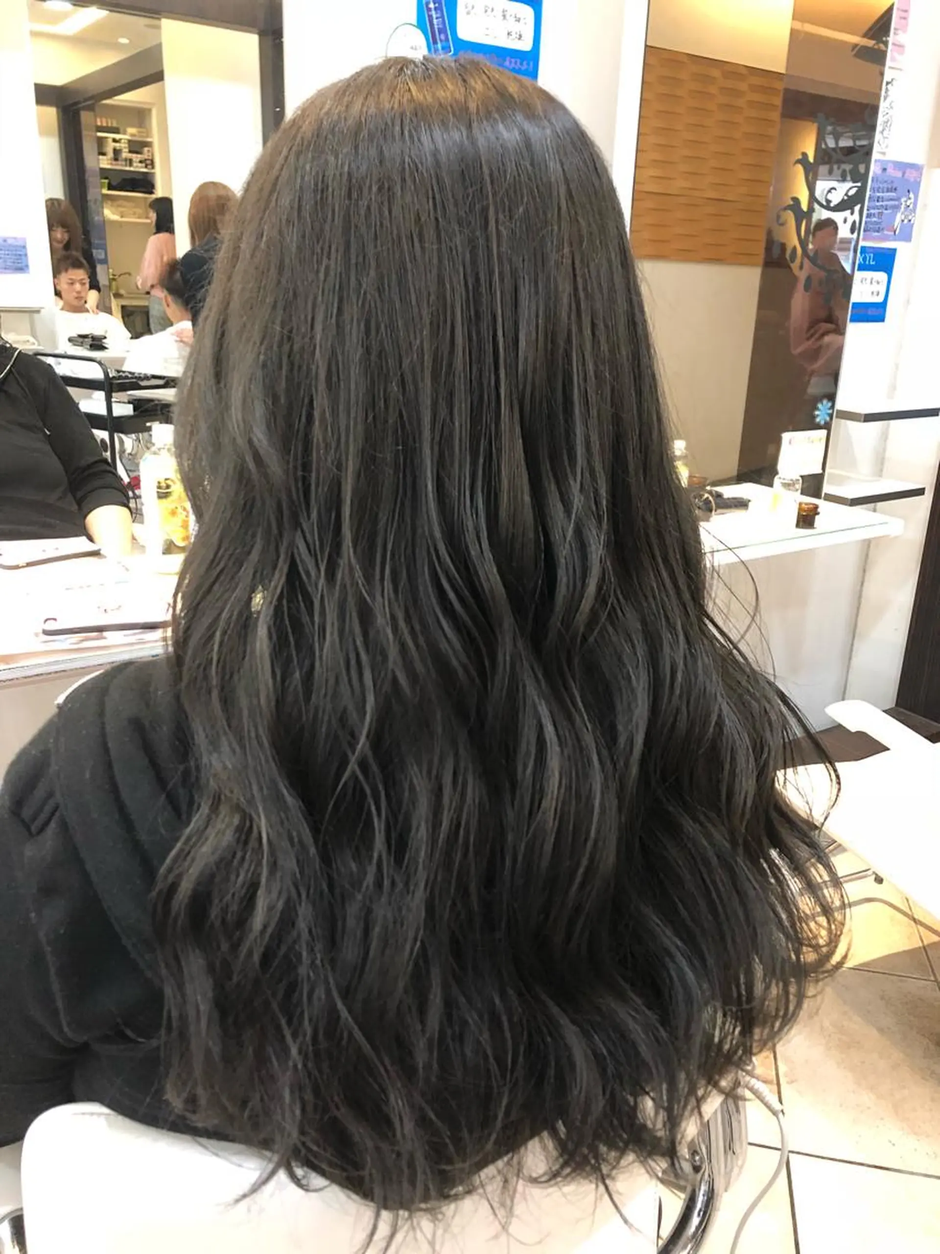 ロング カラー ヘアアレンジ 美容室 HAKUAのヘアスタイル