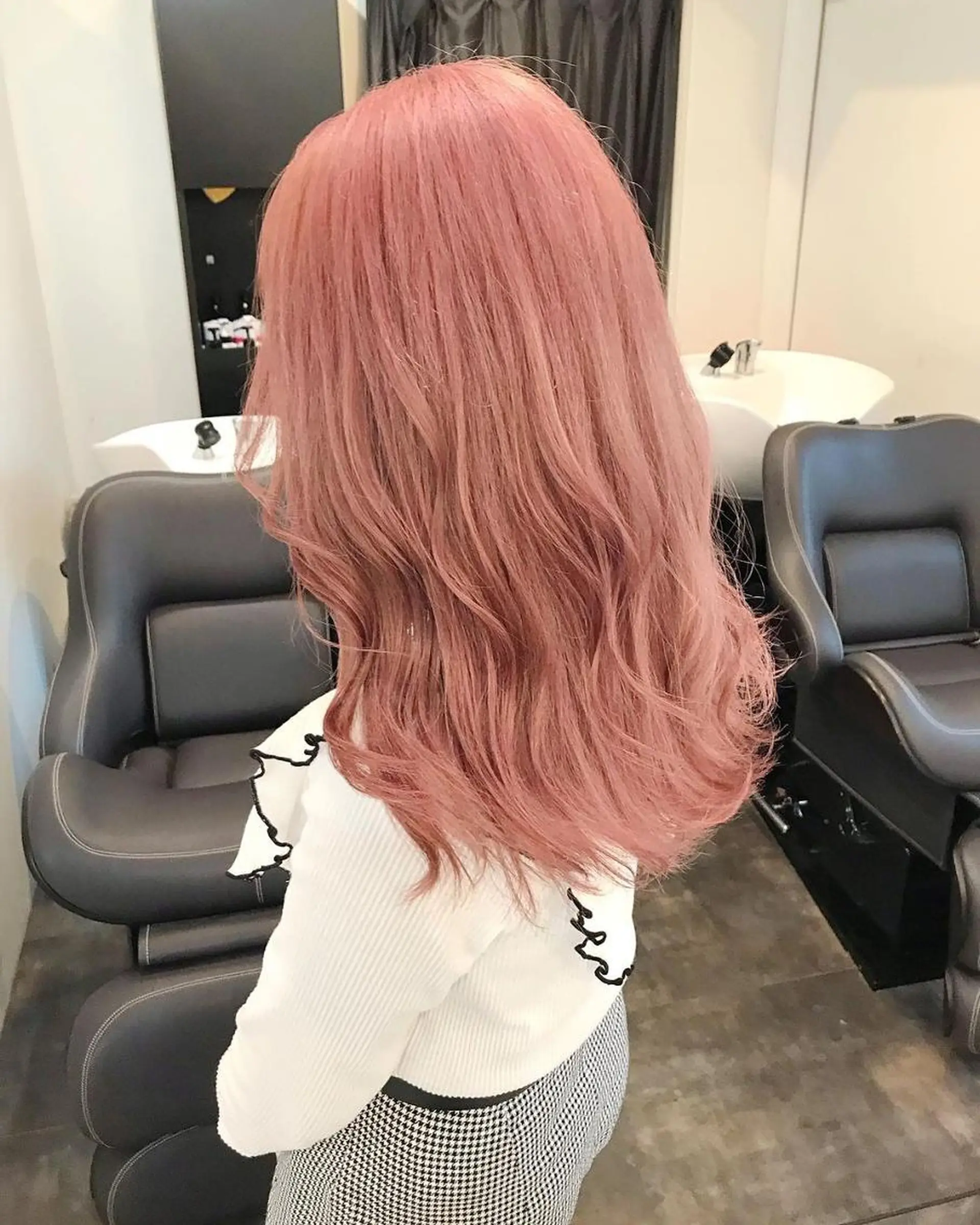 ミディアム カラー ブリーチ、髪質改善 Noe心斎橋店のヘアスタイル