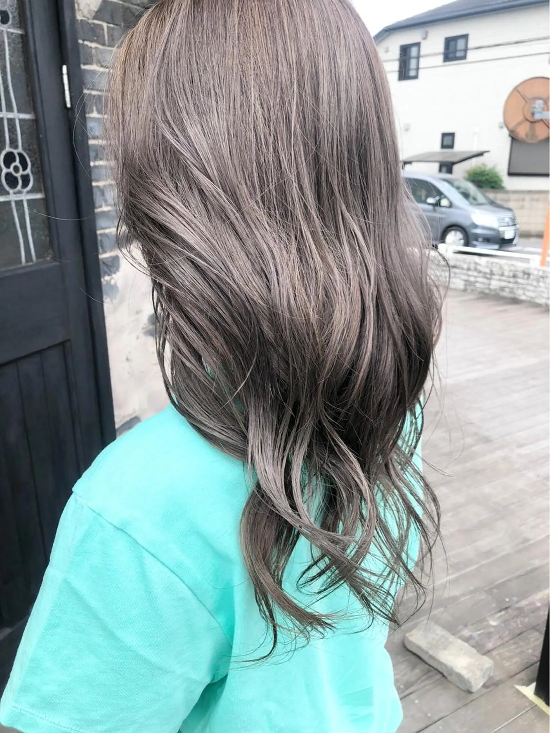 ロング カラー グレージュ ヘアカラー 🩵小野 えりか🩷のヘアスタイル