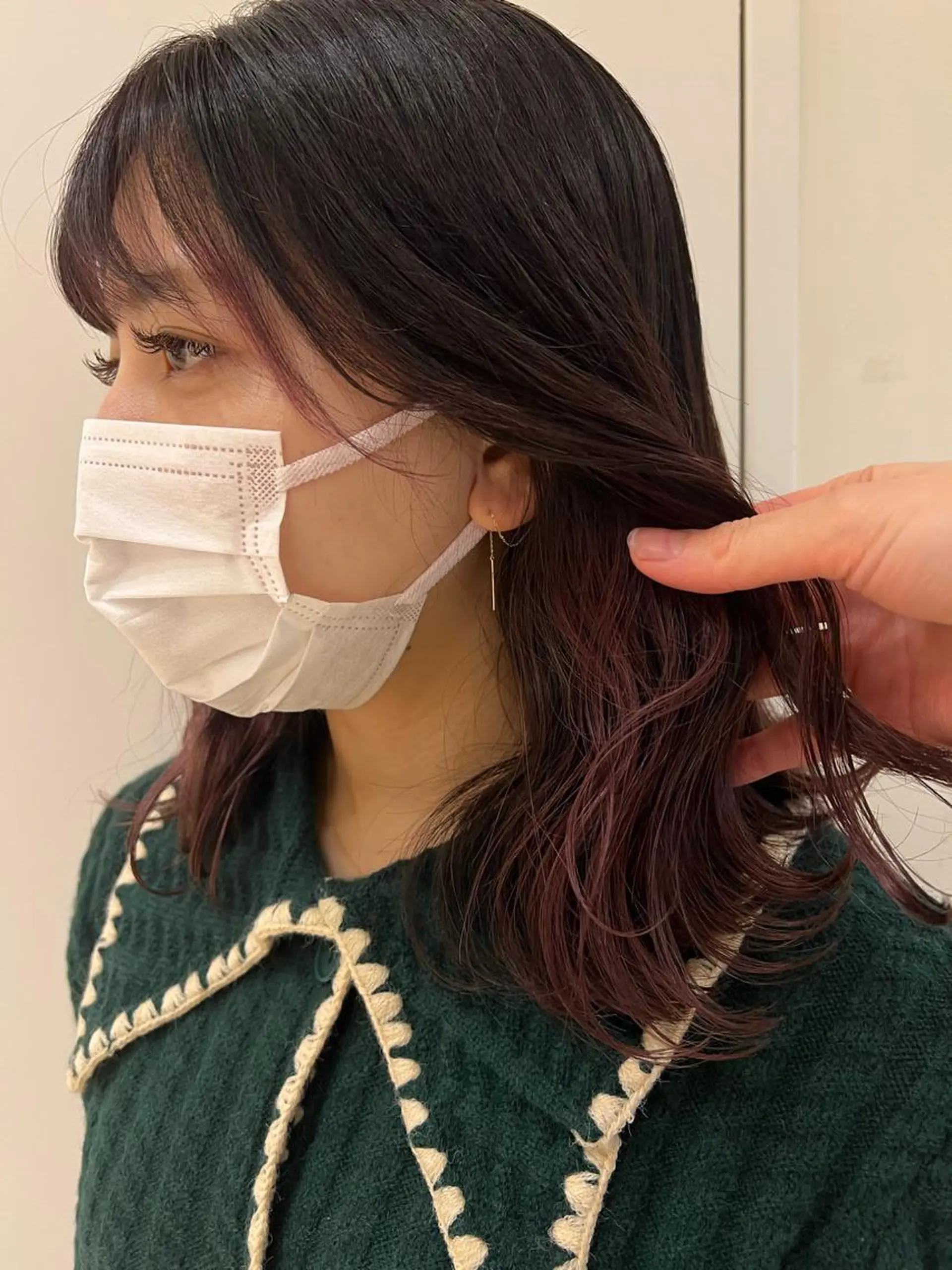 ミディアム カラー イルミナカラー インナーカラー ピンクカラー ピンクパープル パープルカラー eight shinjuku所属・海外ヘア スタイルRIOのヘアスタイル