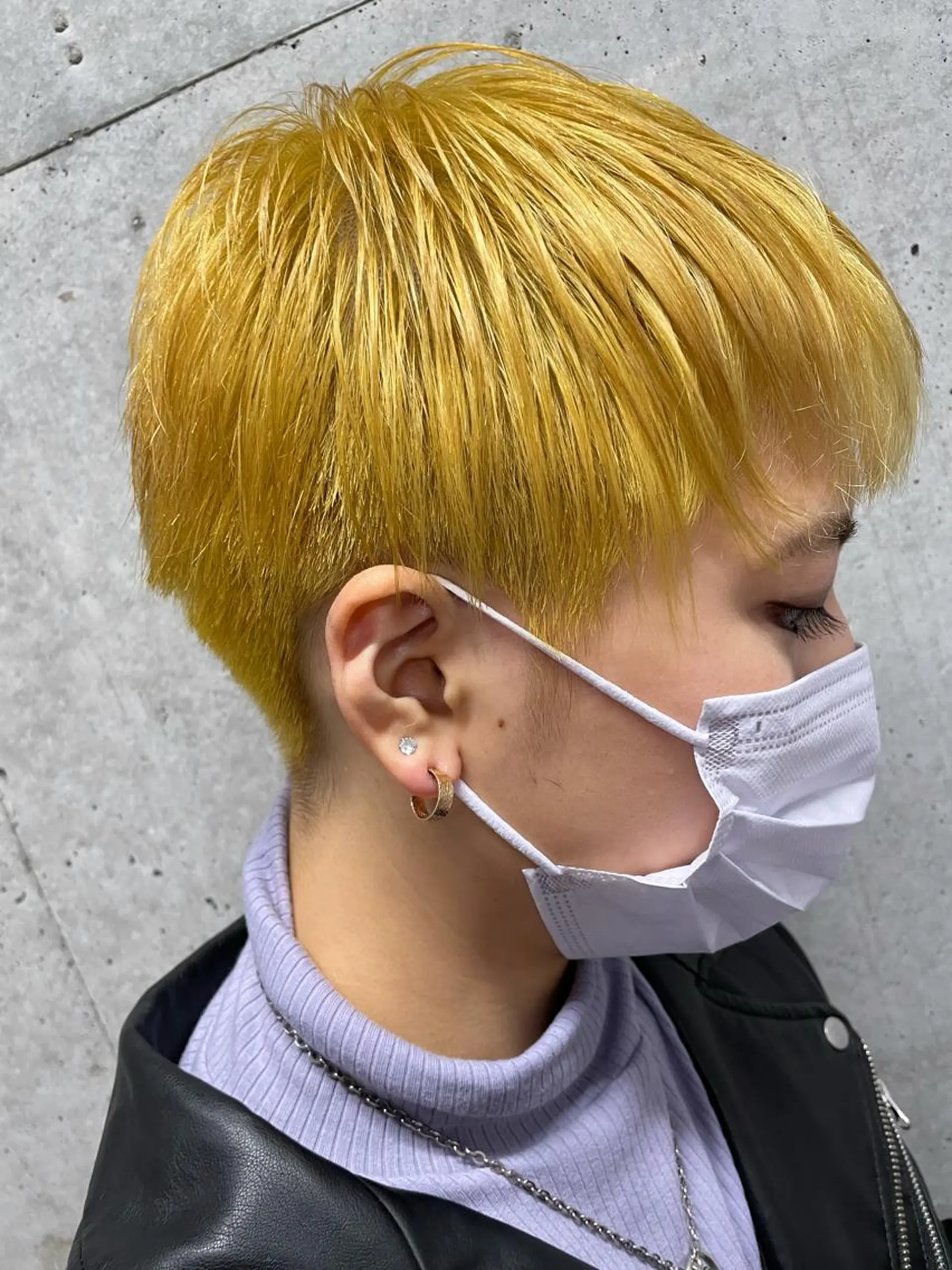 ショート カラー ハイトーン 🌙まなみ🌙のヘアスタイル