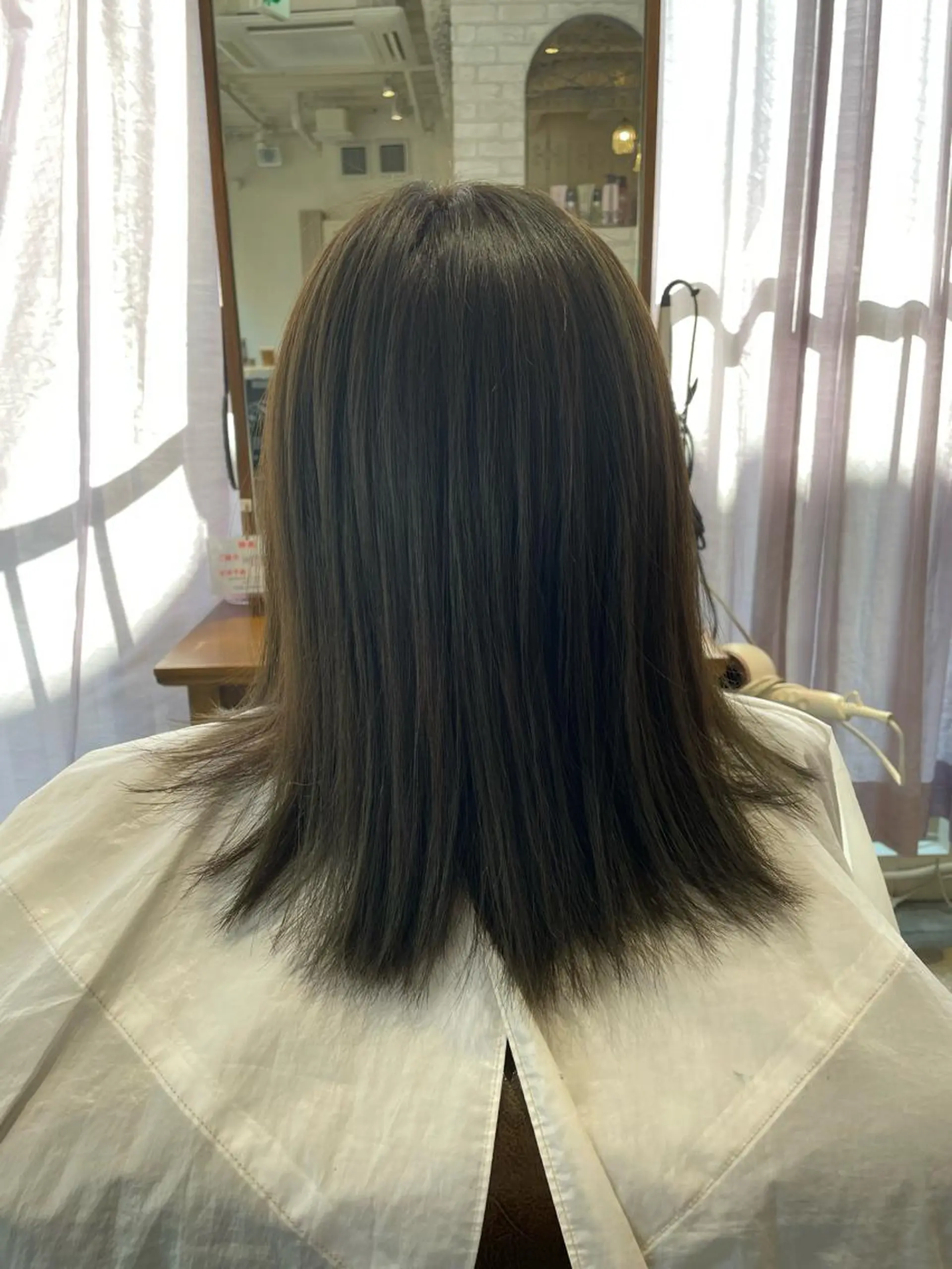 ミディアム カラー ヘアアレンジ 透明感カラー グレージュ オリーブグレージュ オリーブグレー 柳井 準平のヘアスタイル