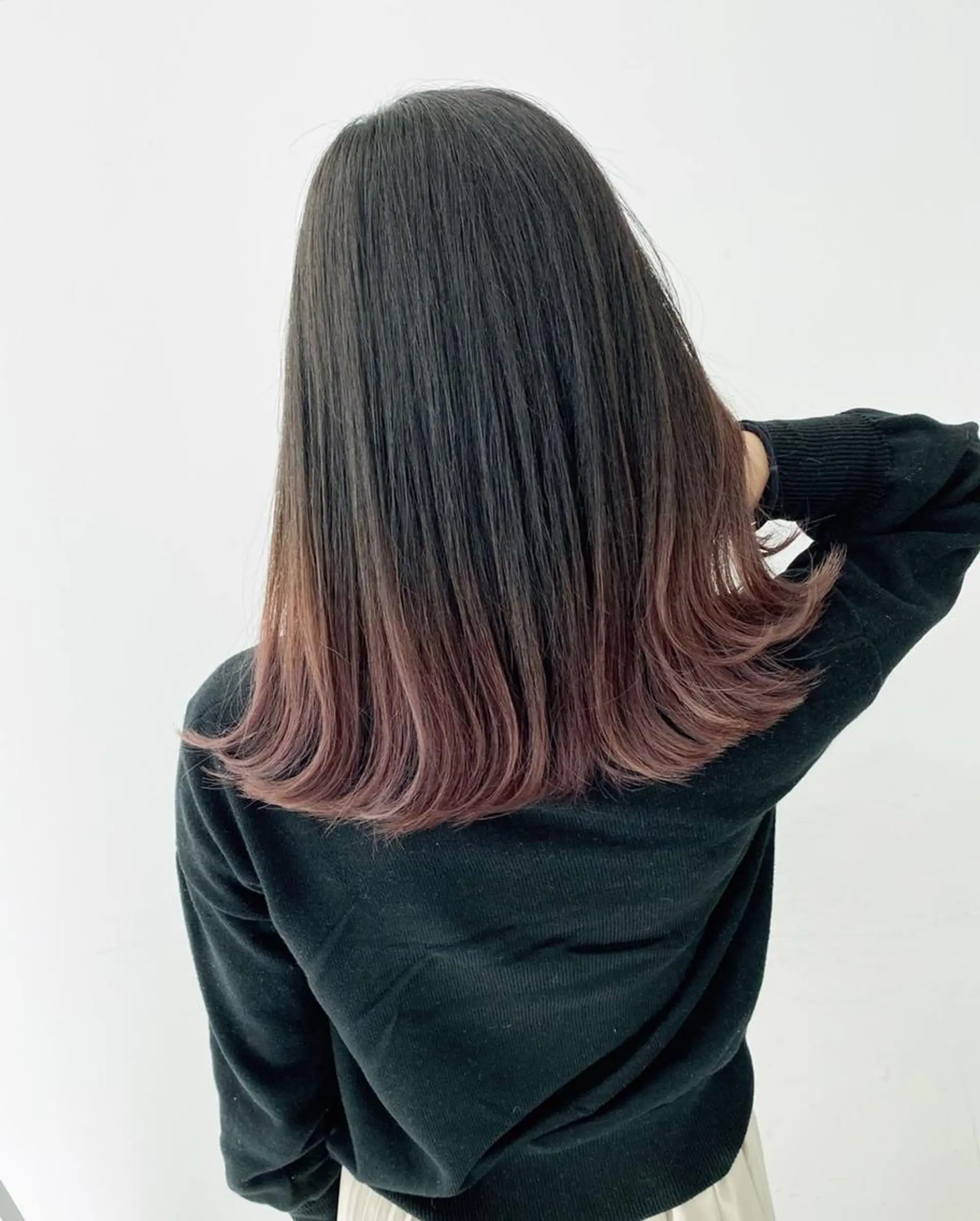 ロング カット ヘアカラー トリートメント 公式 Ease by amble luxeのヘアスタイル