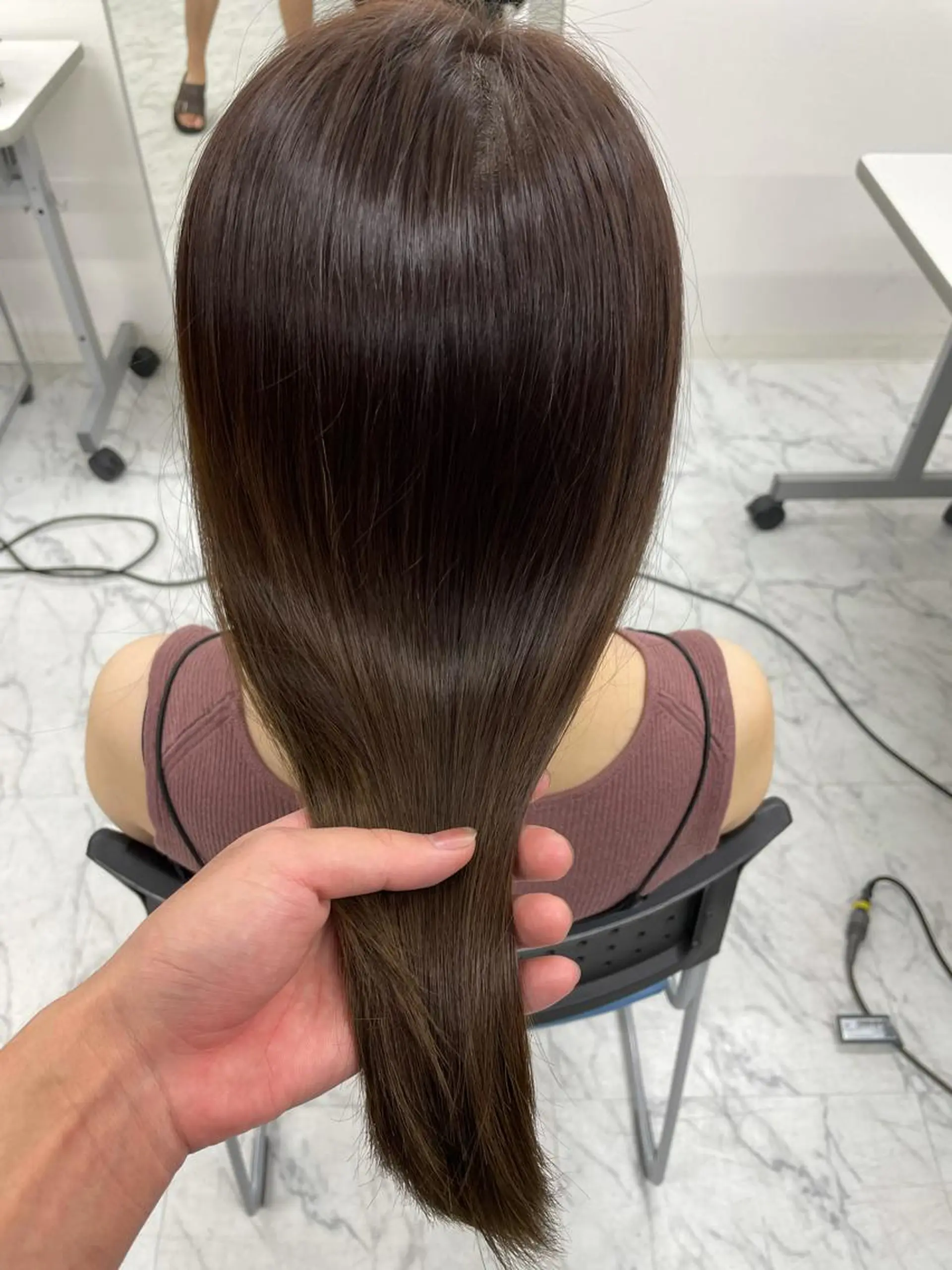 ロング カット ヘアカラー clocca所属・鵜飼 真伍のヘアスタイル