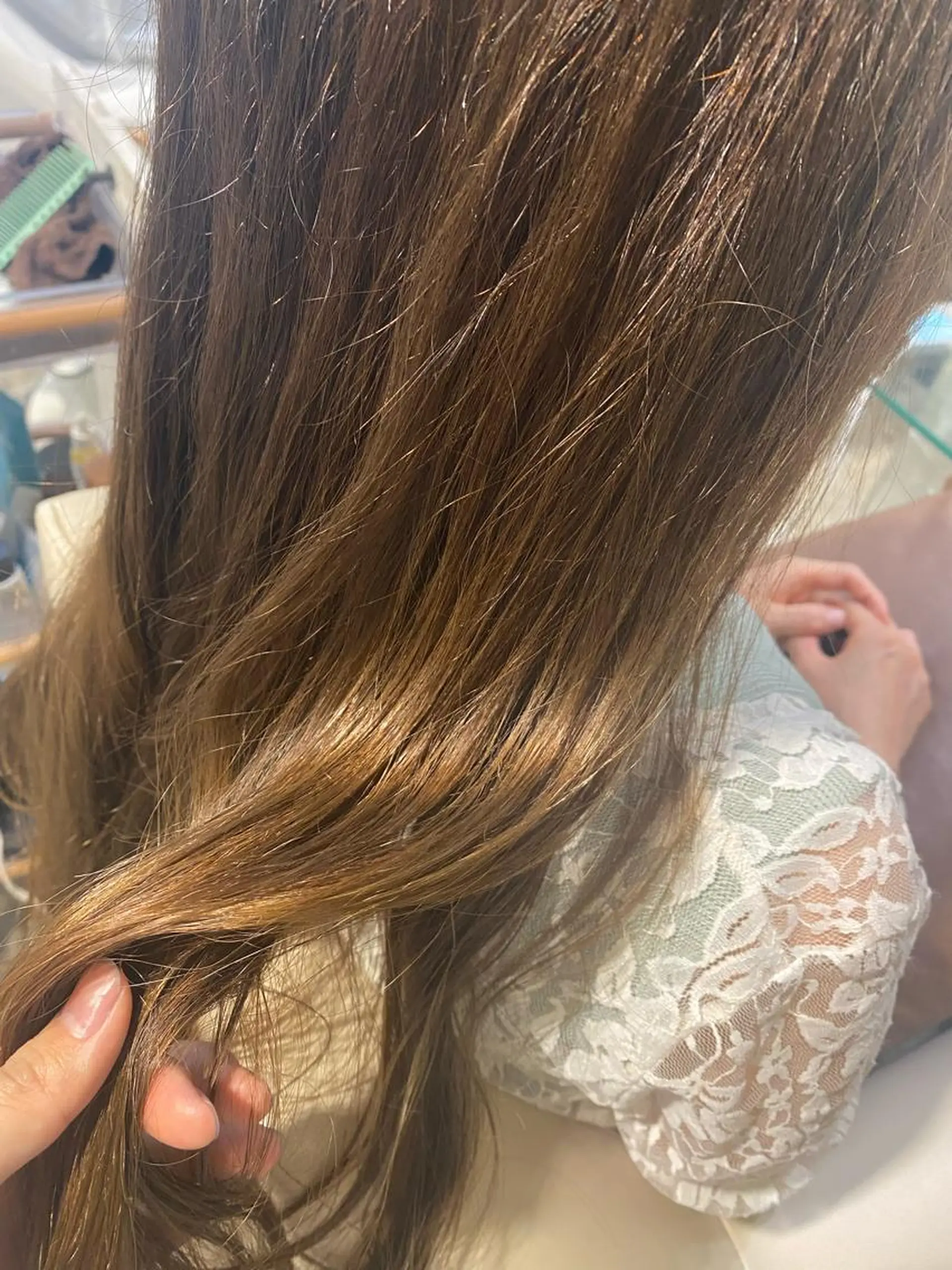ロング カラー ベージュカラー HOLIDAYS CARE&SPA所属・キクチ ホナミのヘアスタイル